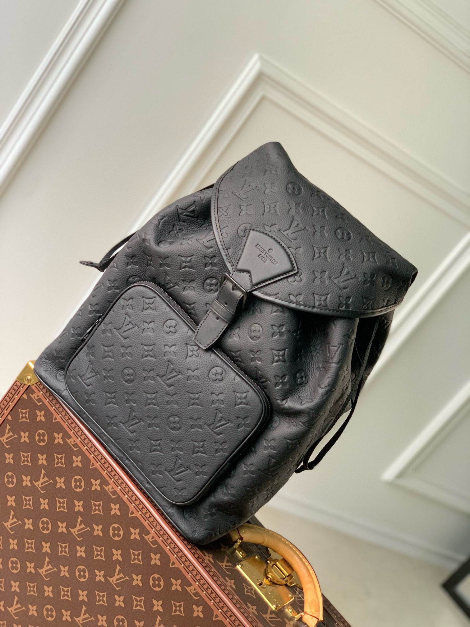 Louis Vuitton Backpack – BBCP1044