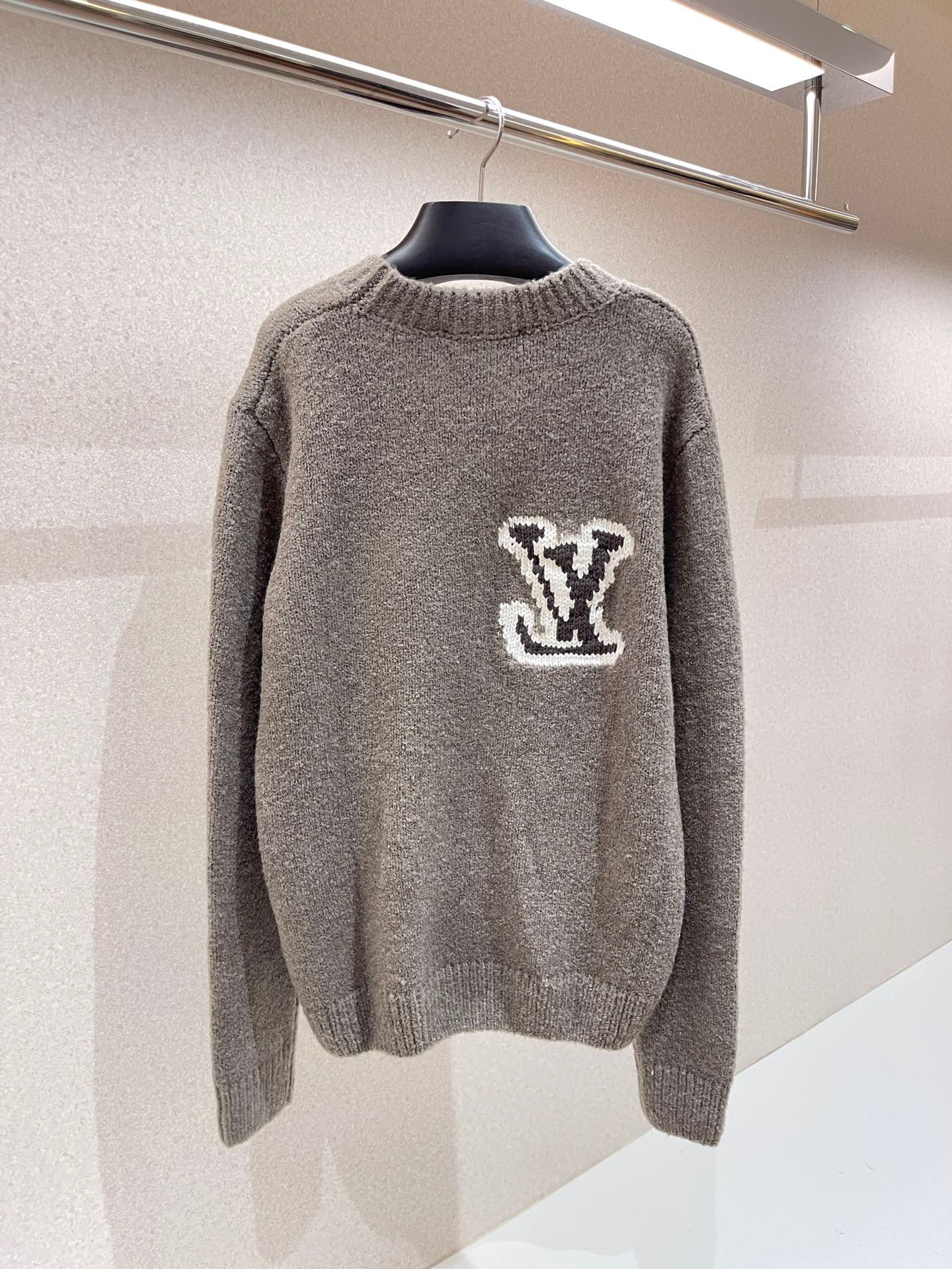Louis Vuitton Sweater – SWHO2084