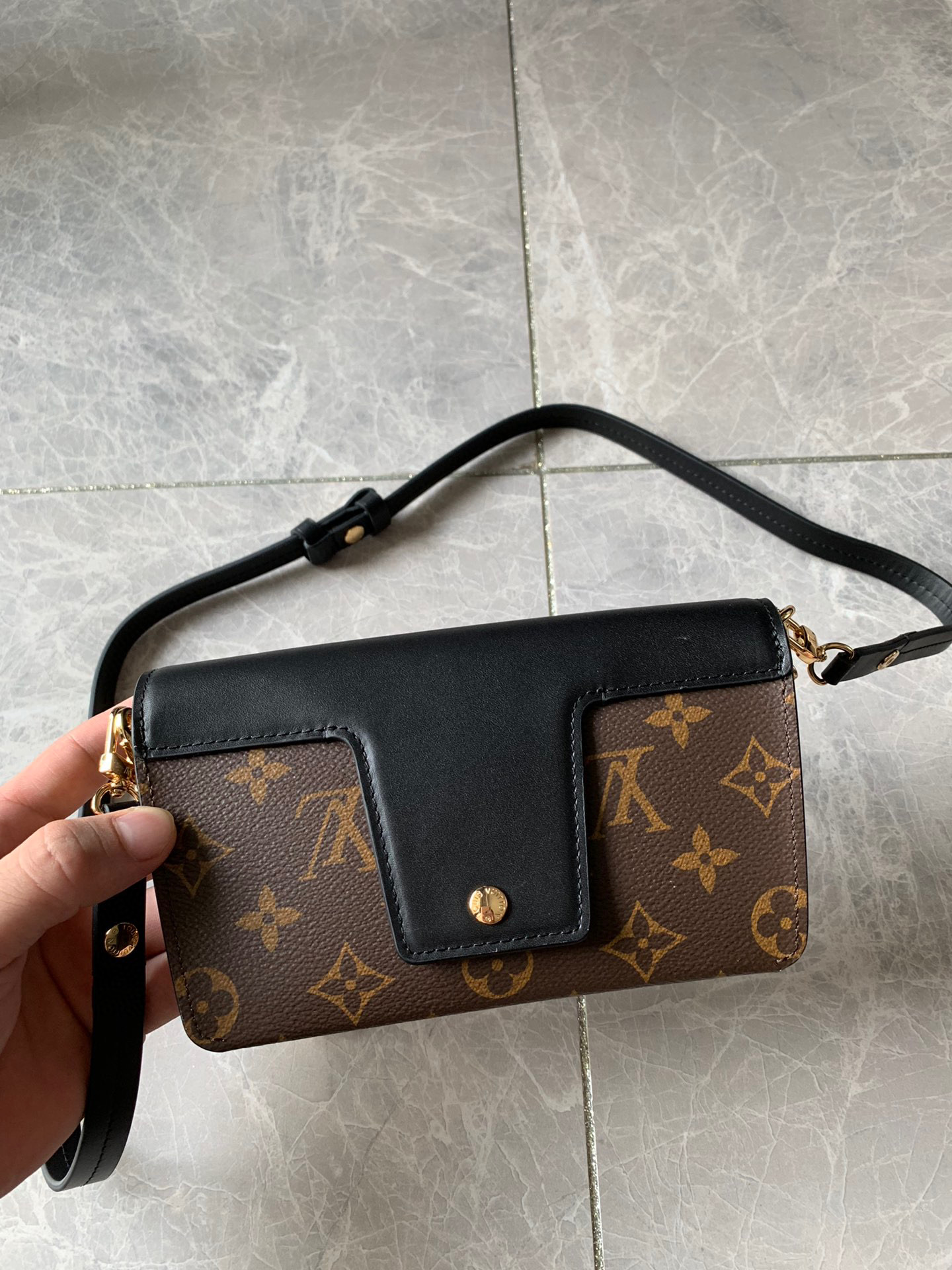Louis Vuitton Backpacks – LVPC1007