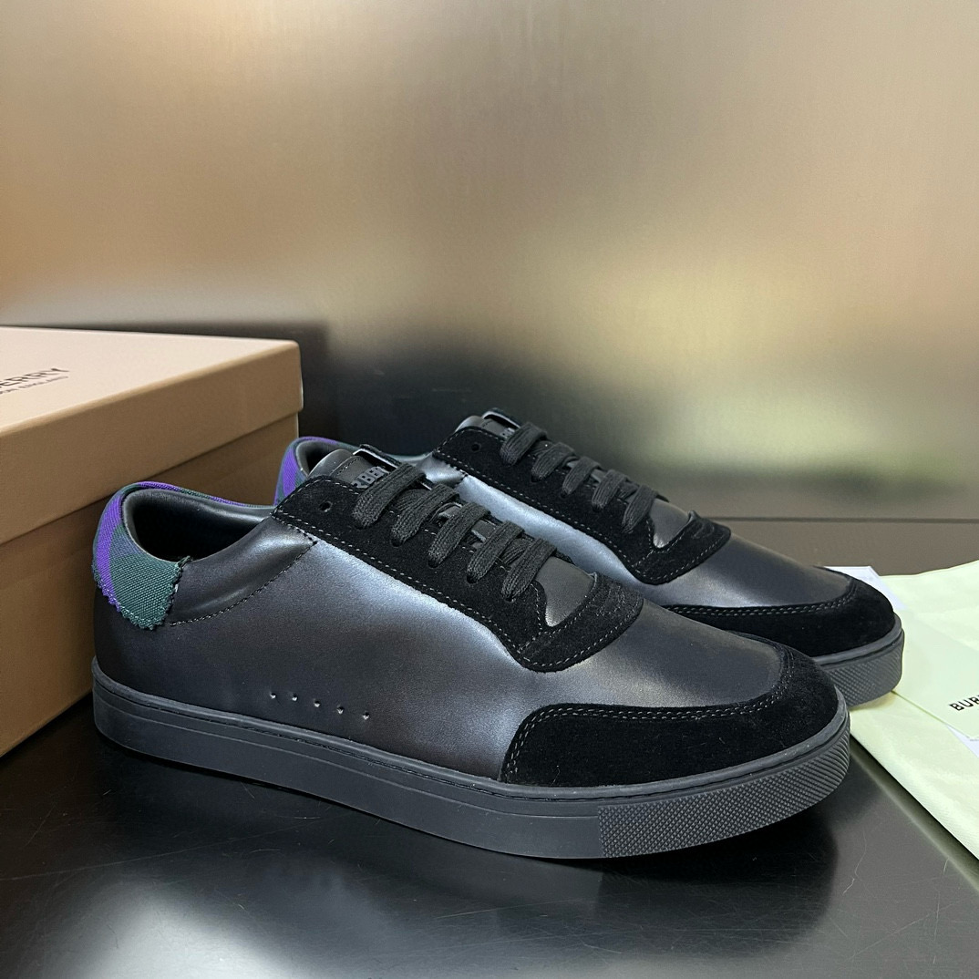 Burberry Sneaker – BBRY1036