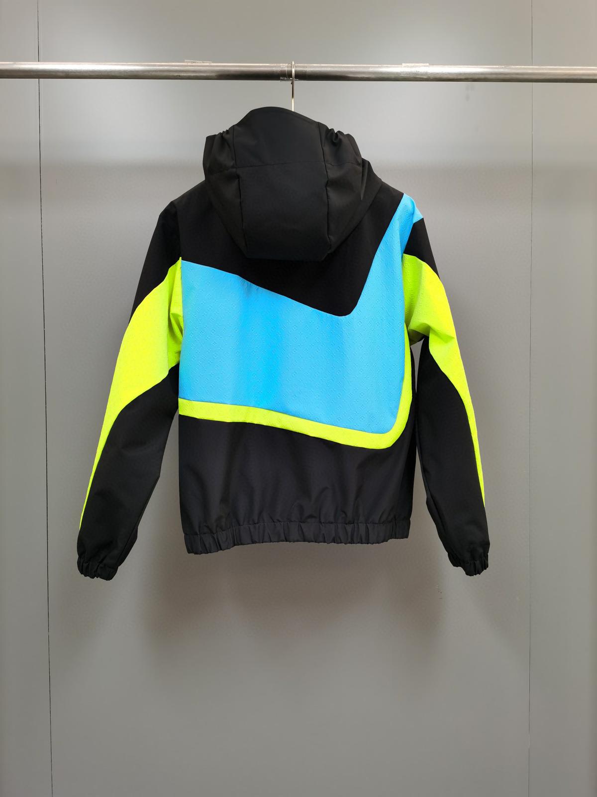Louis Vuitton Jacket – CJKT1349