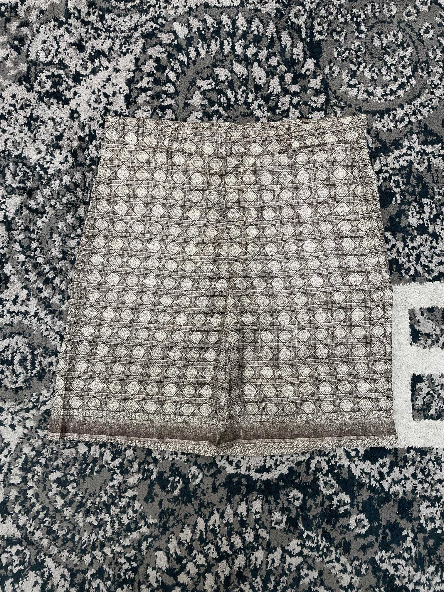 Dior Short – TRJT1137