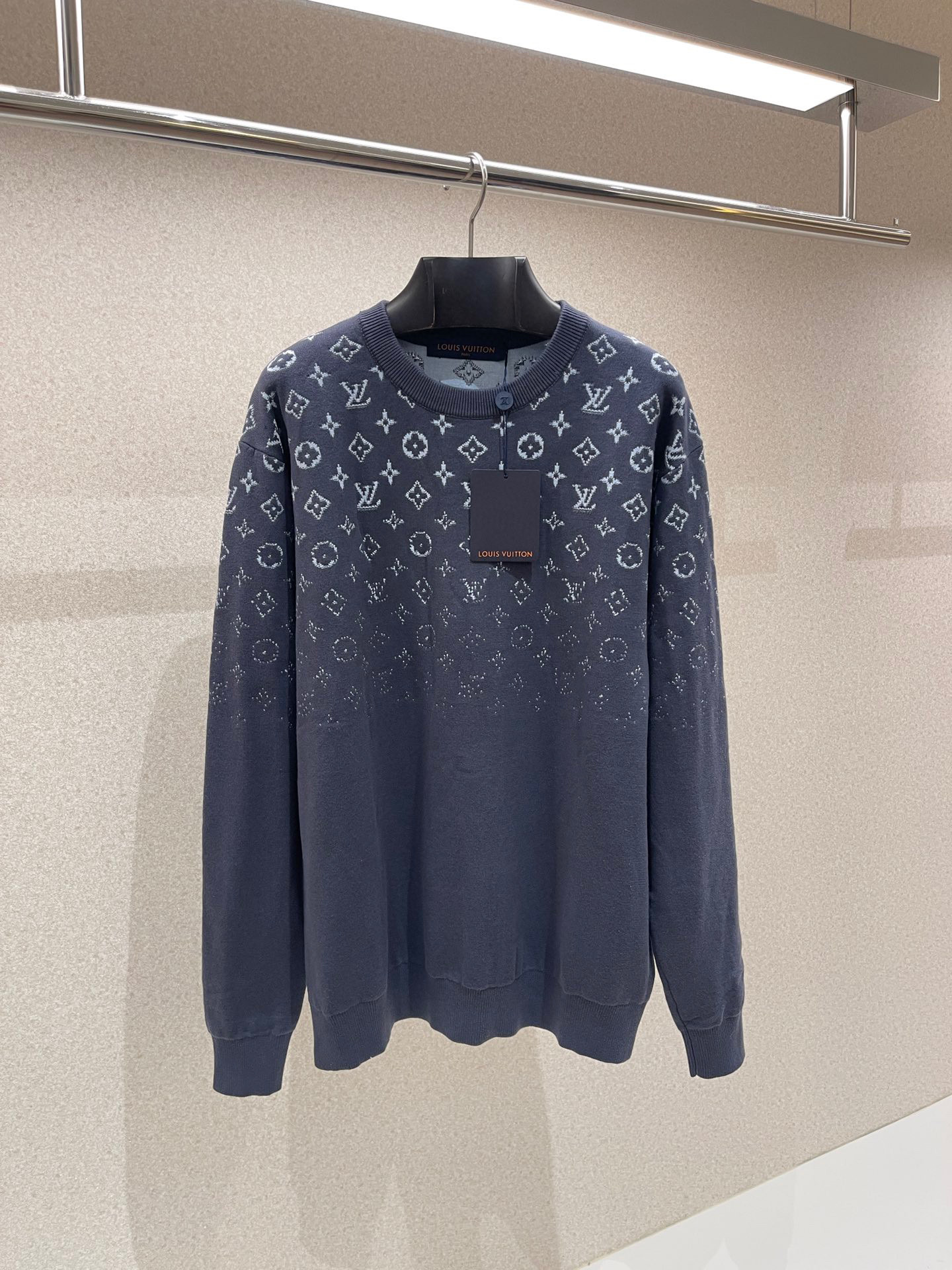 Louis Vuitton Sweater – SWHO2109