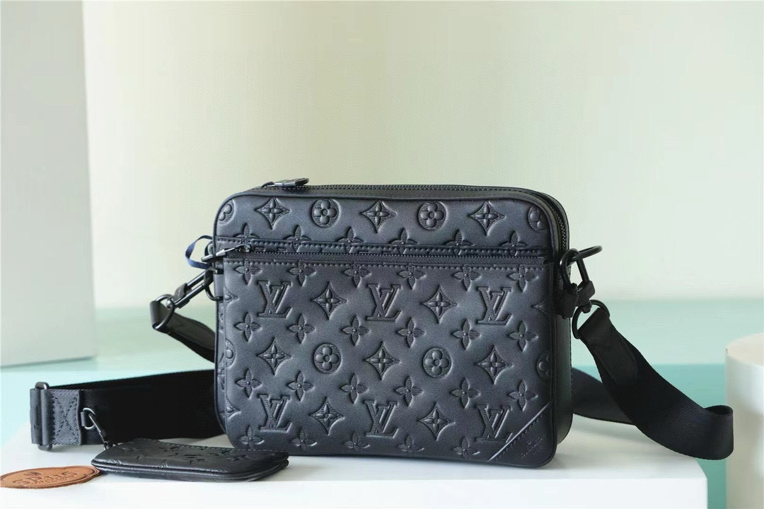 Louis Vuitton Bag – BBMC1104