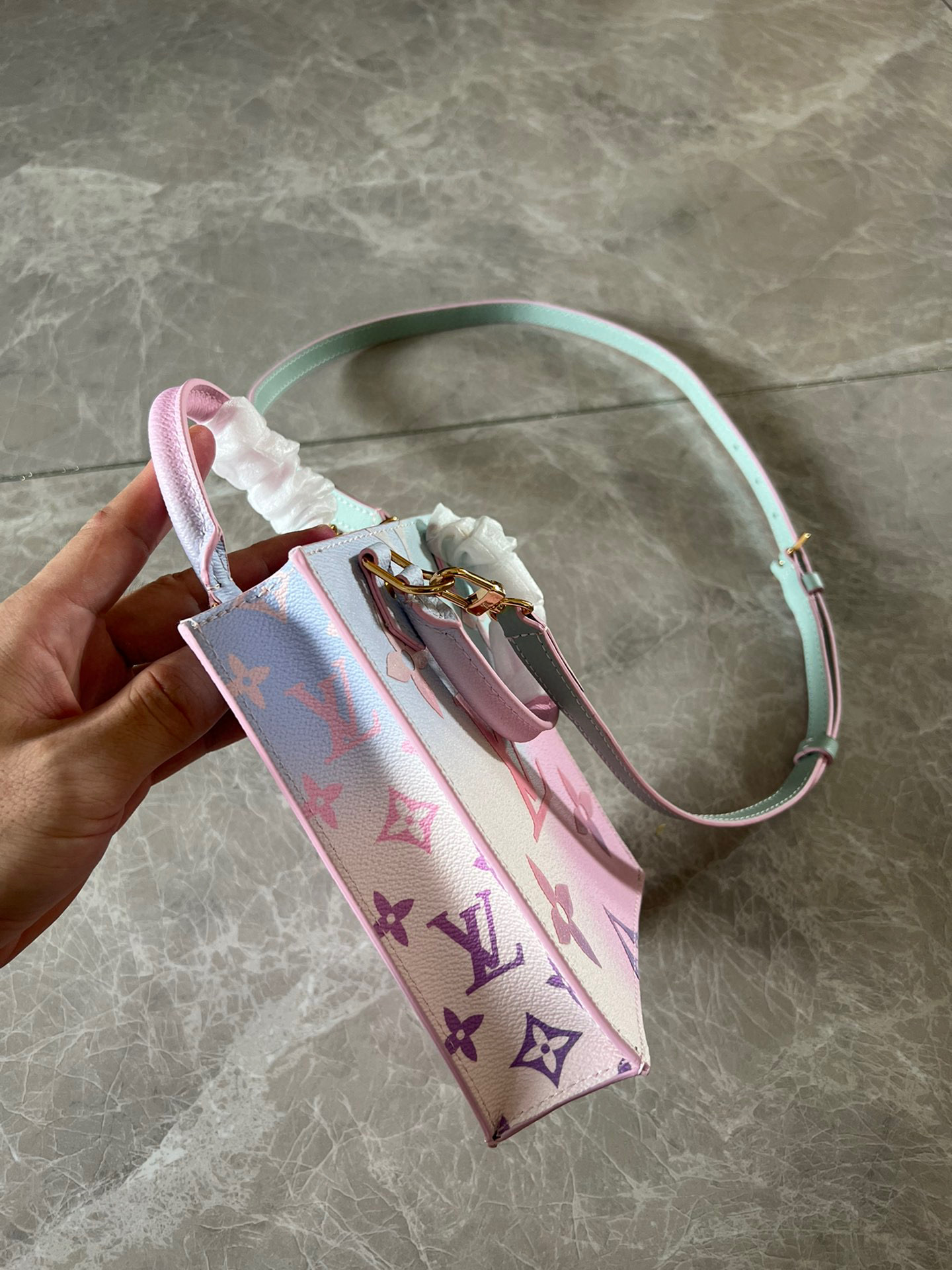 Louis Vuitton Bag – WLVB1047