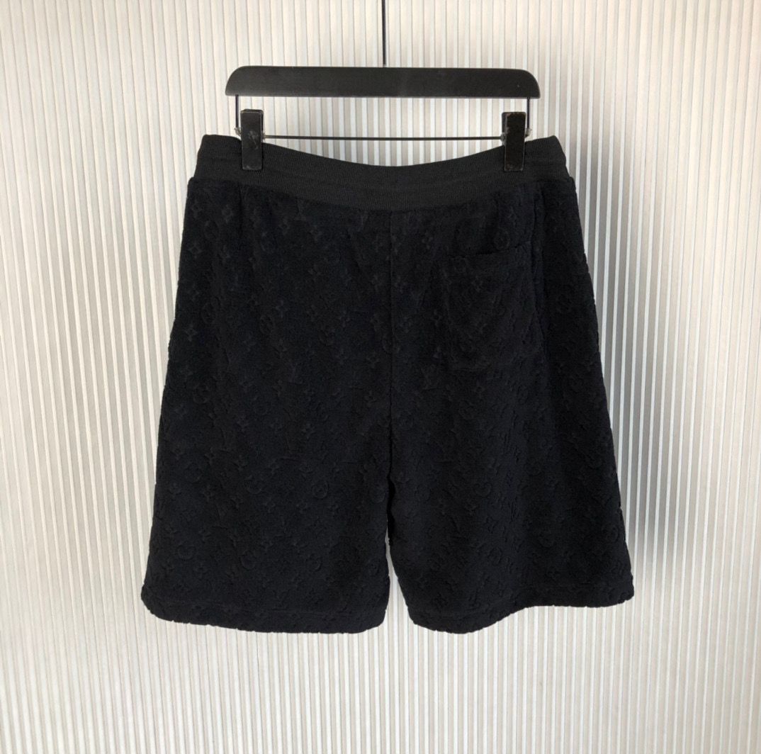 Louis Vuitton Short – TRJT1084