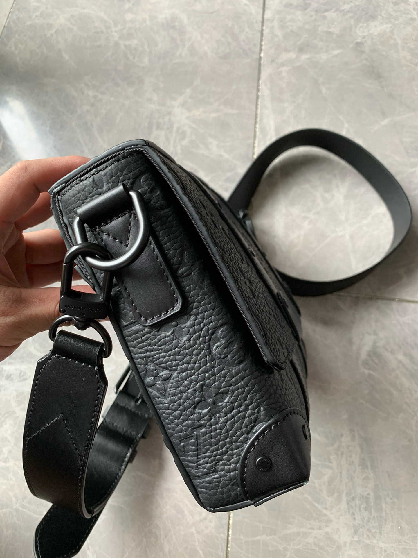 Louis Vuitton Bag – BBMC1029