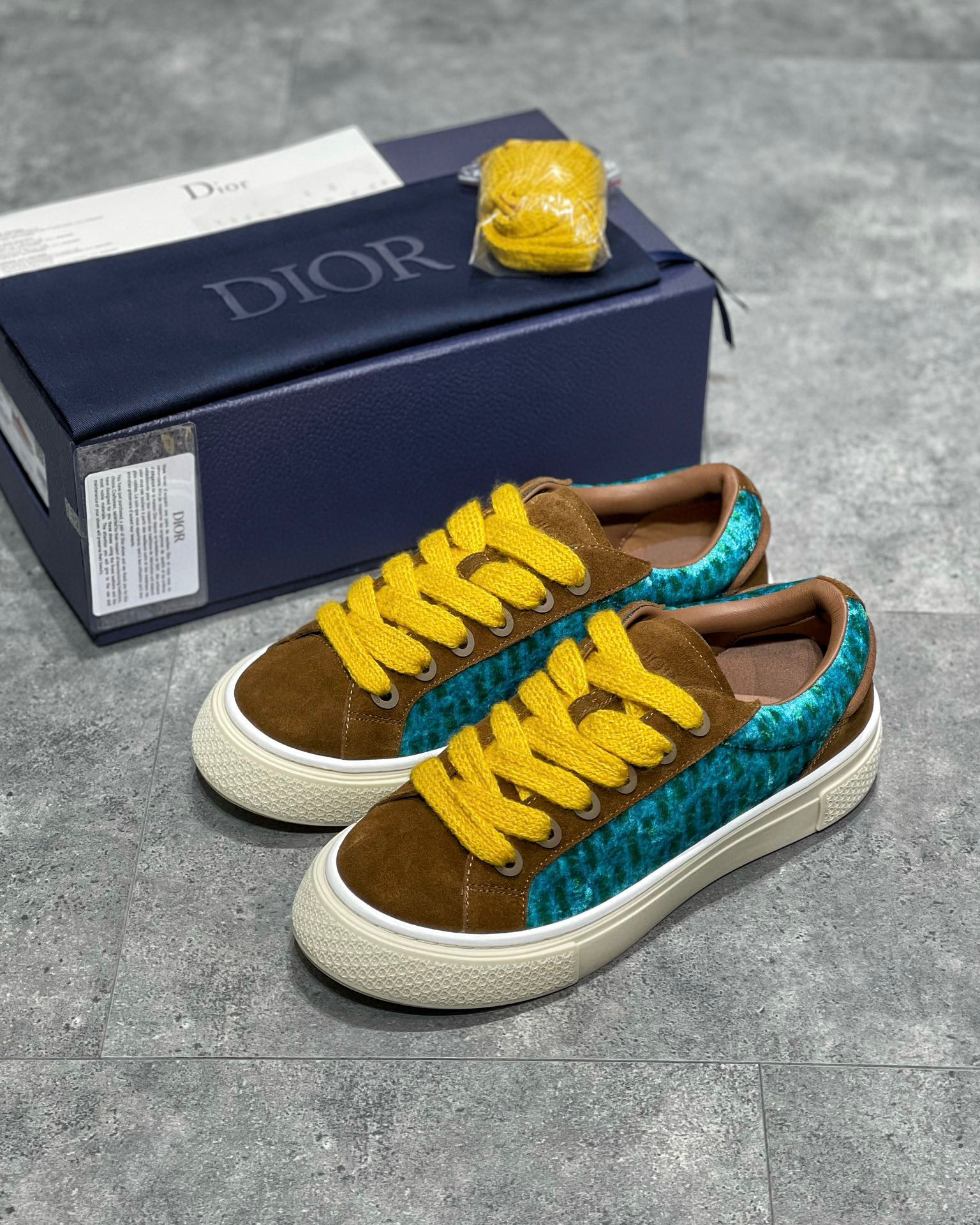Dior B33 Sneaker – DIOR1222