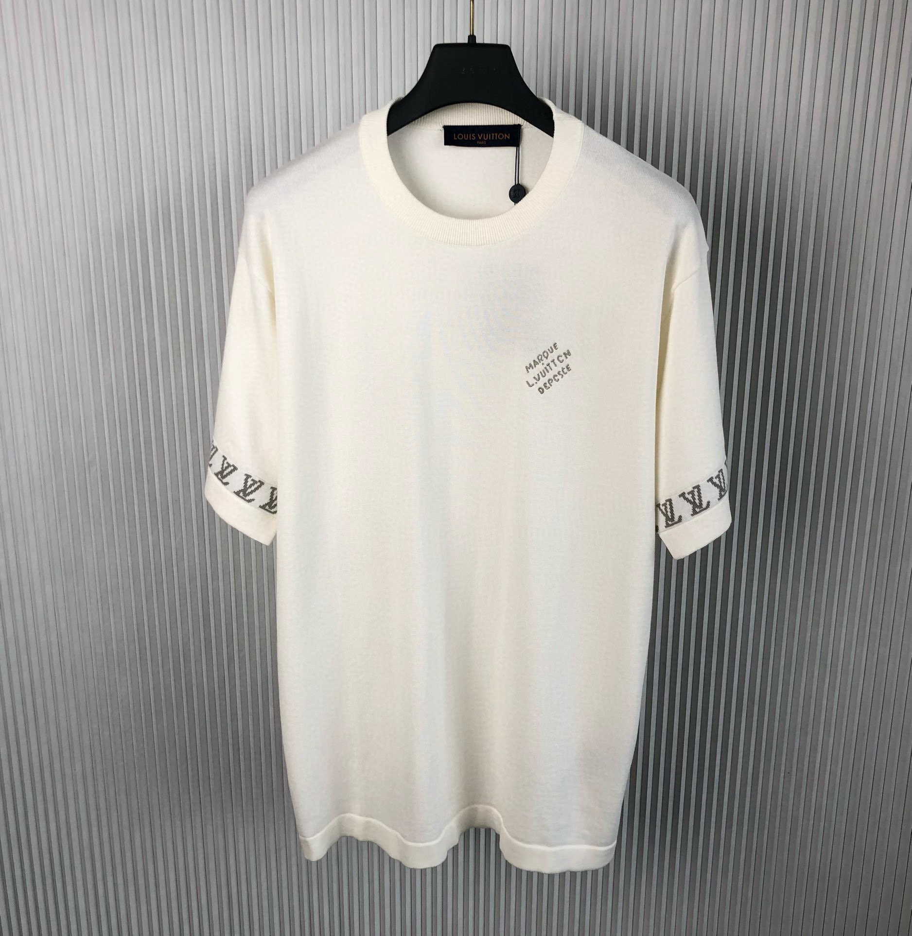 Louis Vuitton T-Shirt – TSHP2688