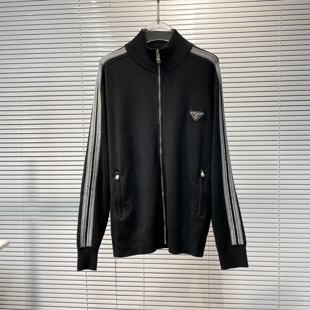 Prada Tracksuit – TRSU1106