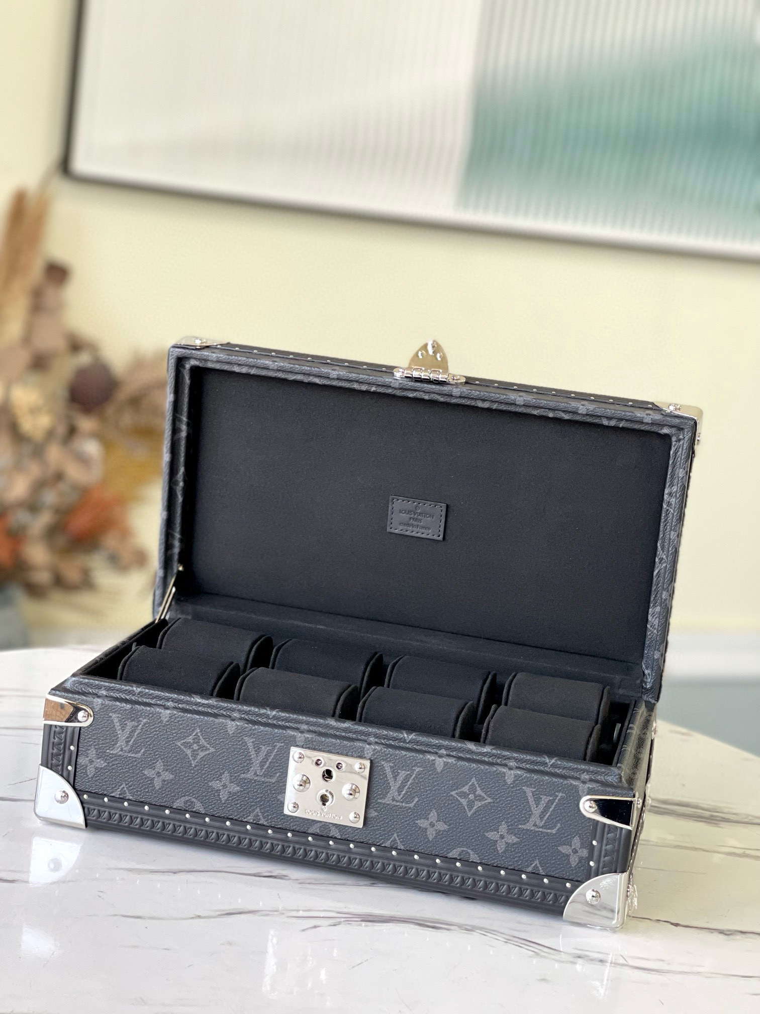 Louis Vuitton Trunk – BGOT1001