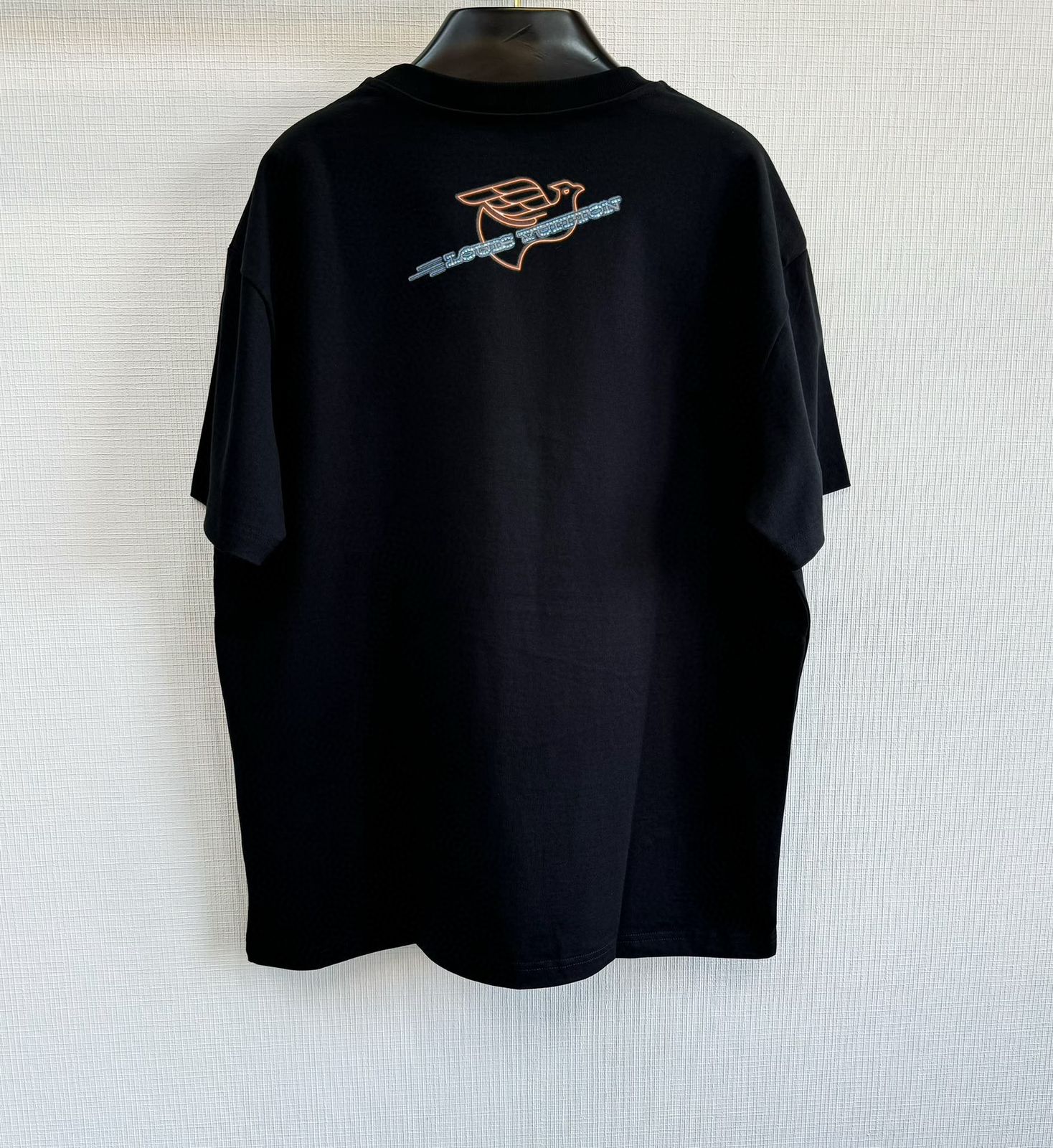 Louis Vuitton T-Shirt – TSHP2945