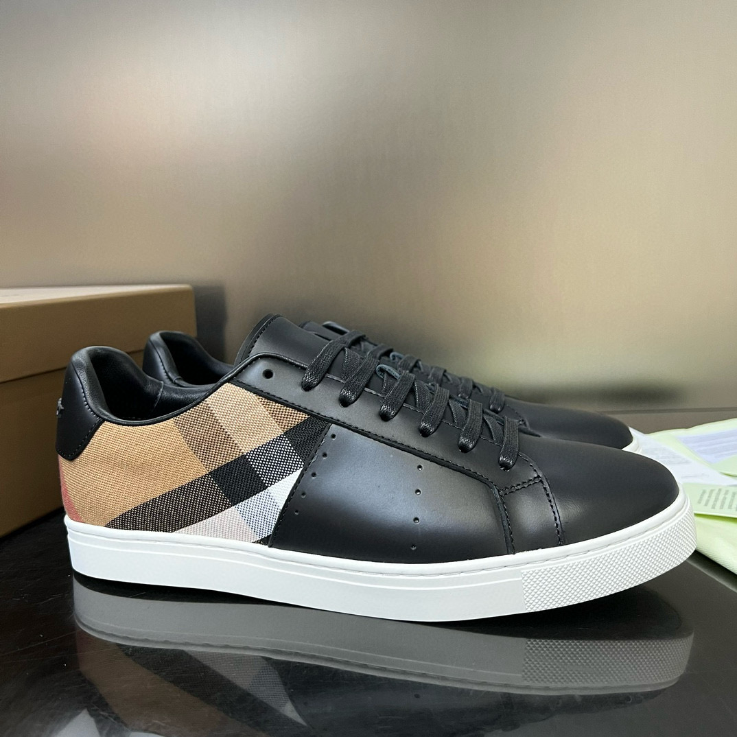 Burberry Sneaker – BBRY1001