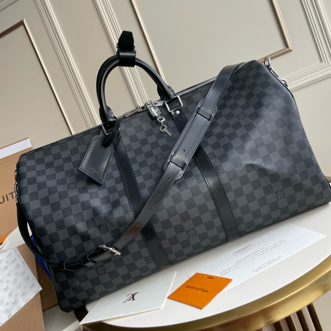 Louis Vuitton Keepall 50 – BGSC1043