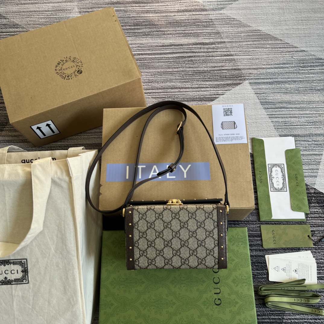 Gucci Shoulder Bag – GUSB1111