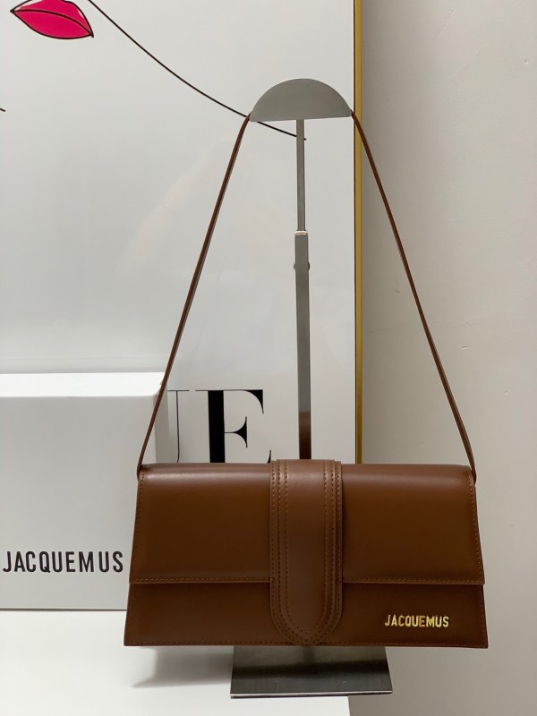 Jacquemus Medium Bag – JACQ1028