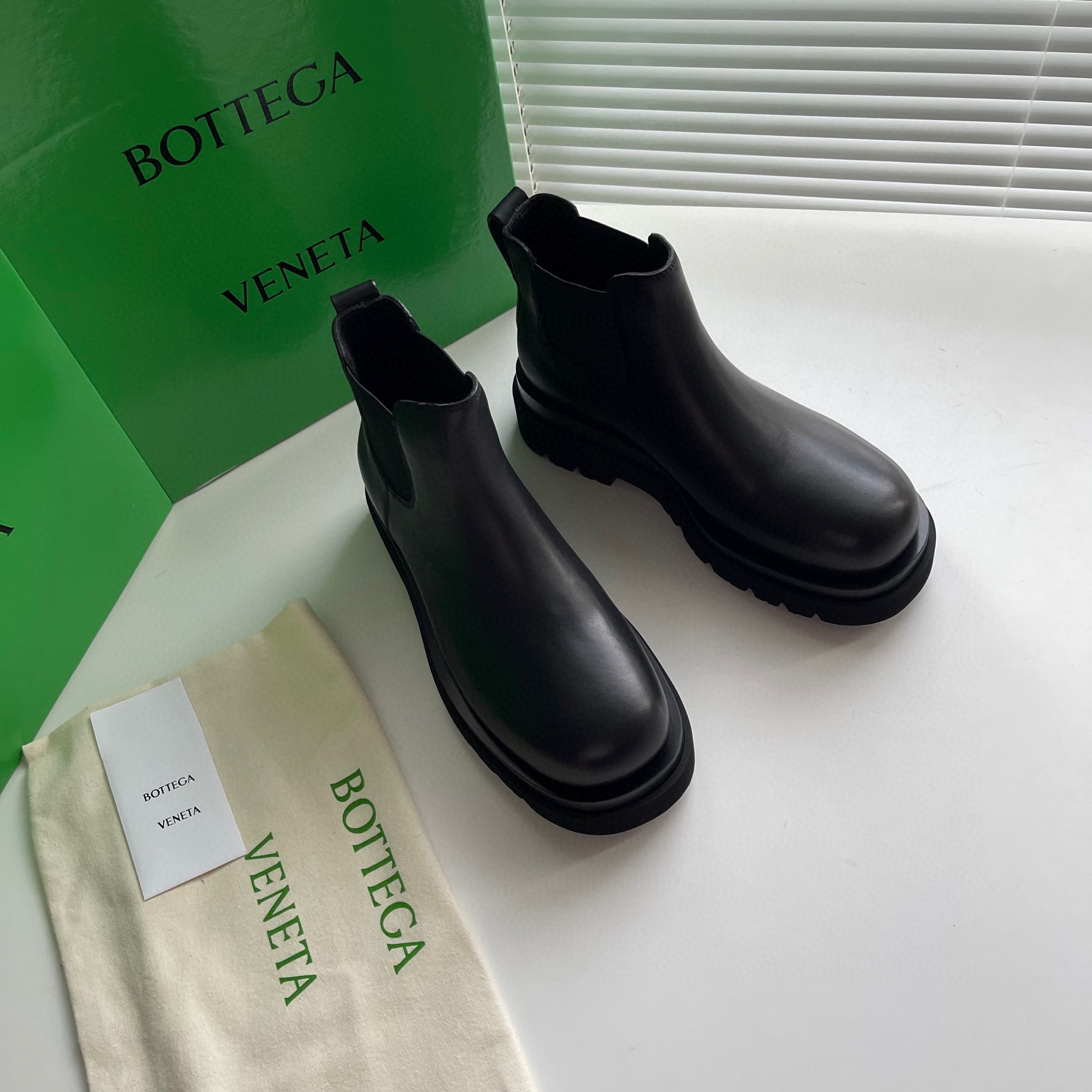 Bottega Veneta Boots – BTVN1006
