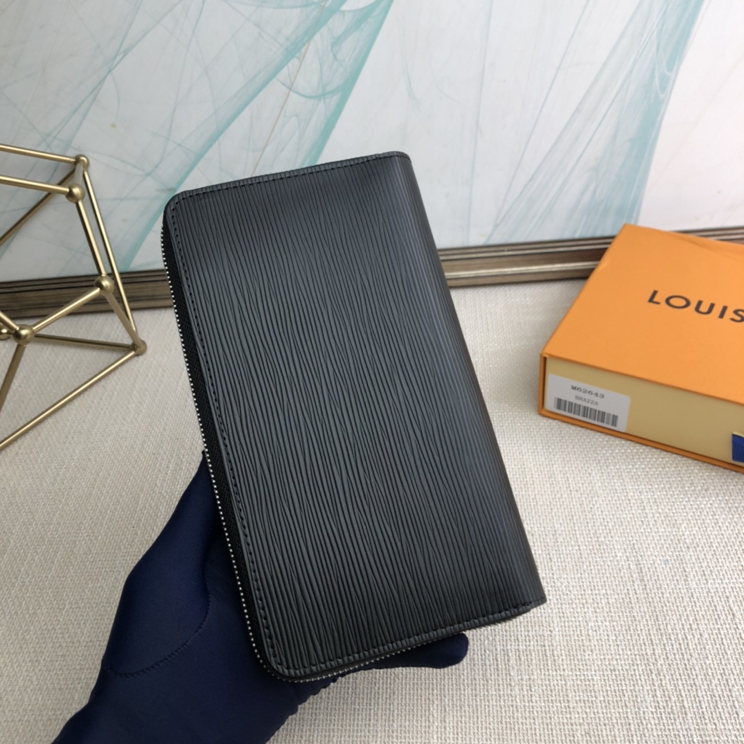 Louis Vuitton Wallet – MWLT1023