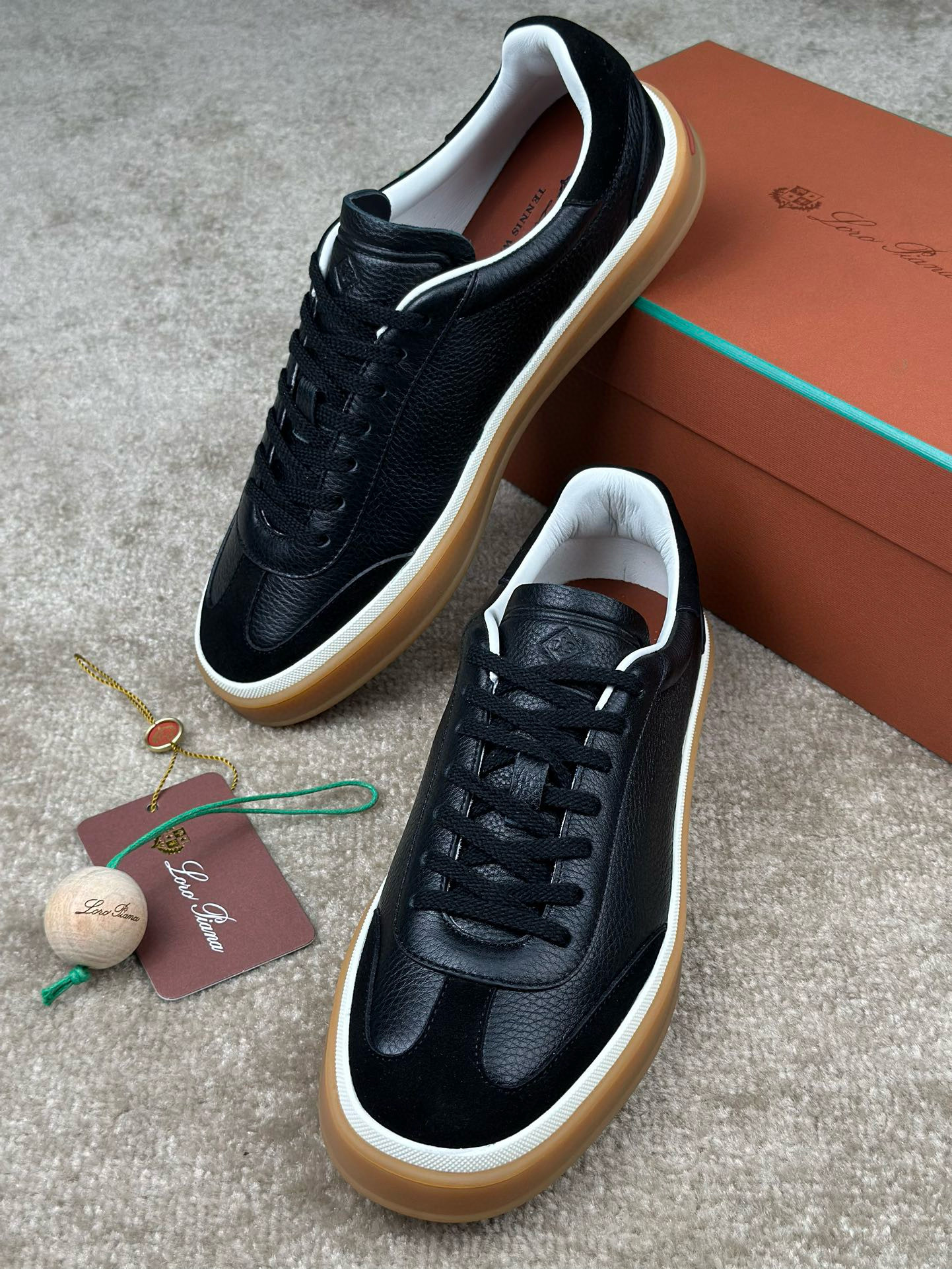 Loro Piana Sneaker – LOPA1074