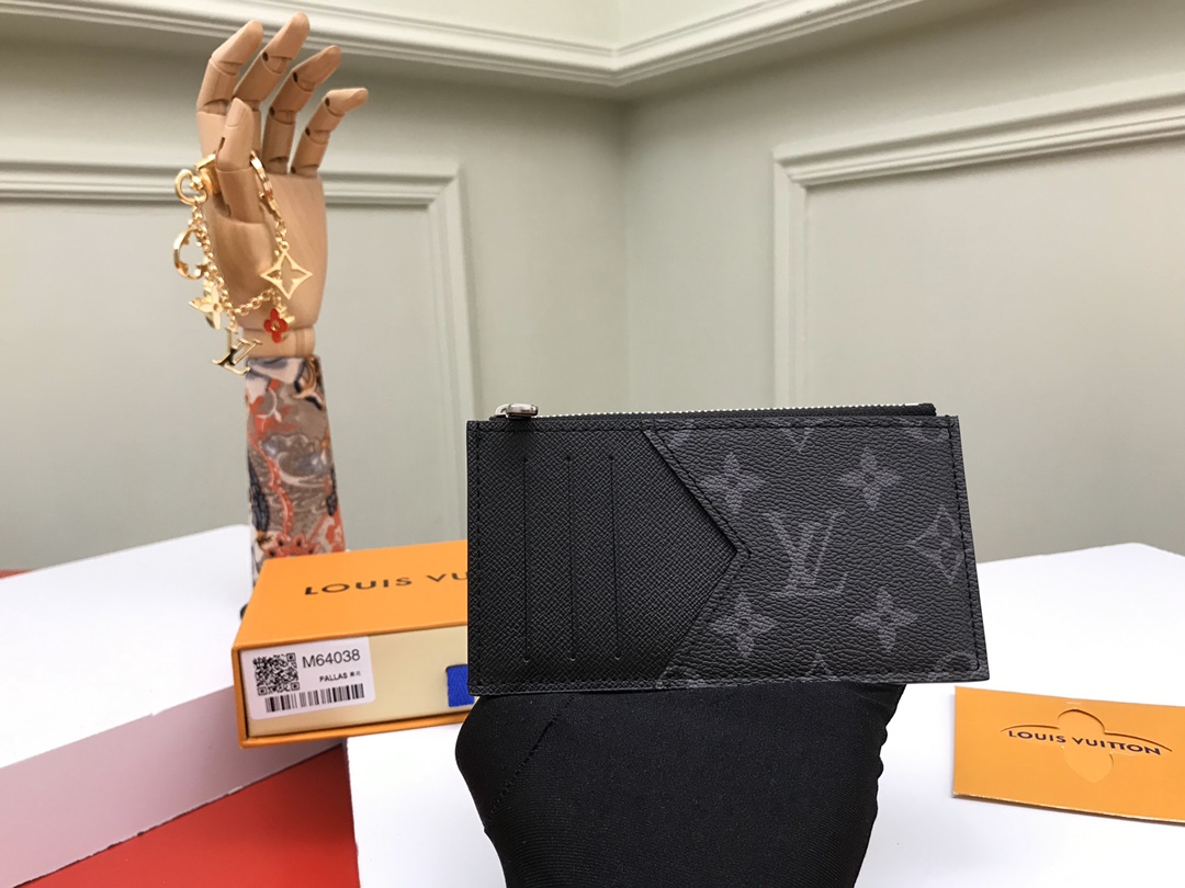 Louis Vuitton Wallet – MWLT1092