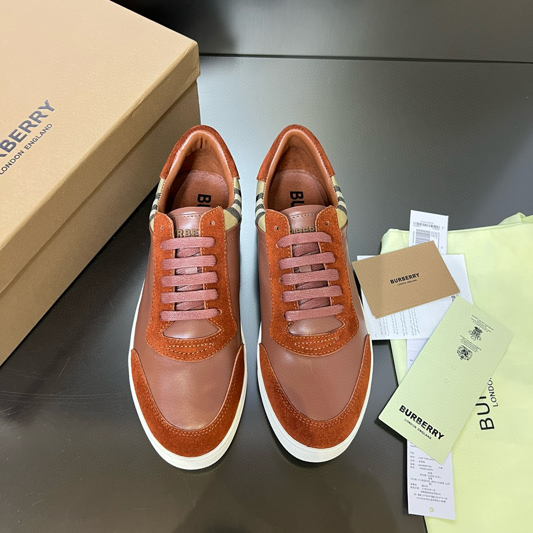 Burberry Sneaker – BBRY1031