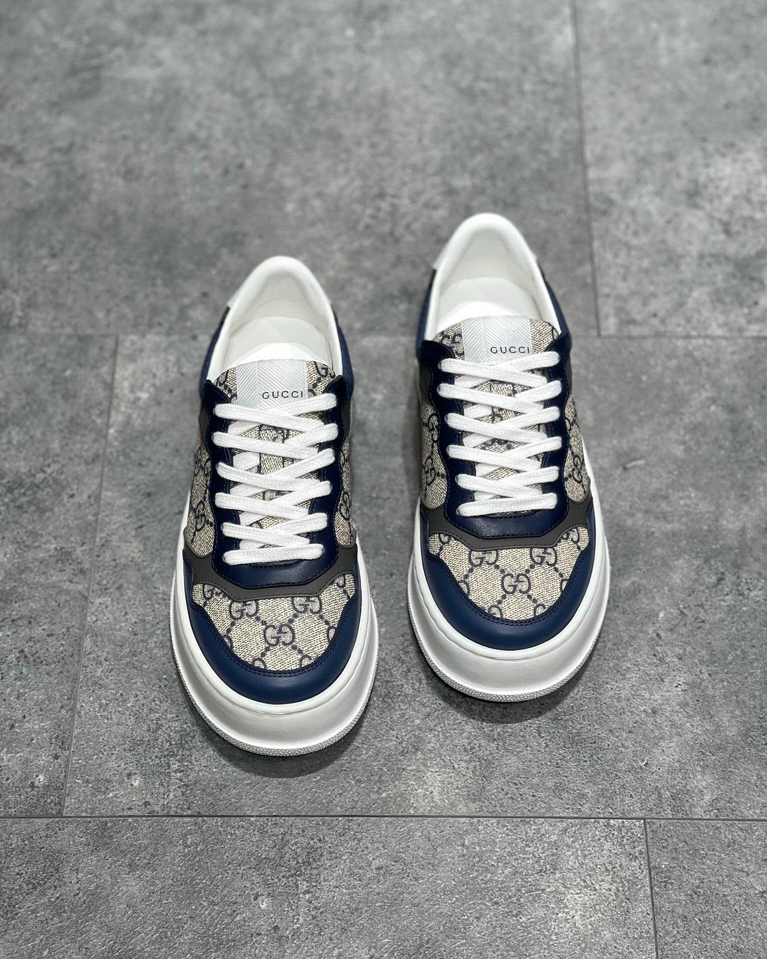 Gucci Sneaker – GUCC1074