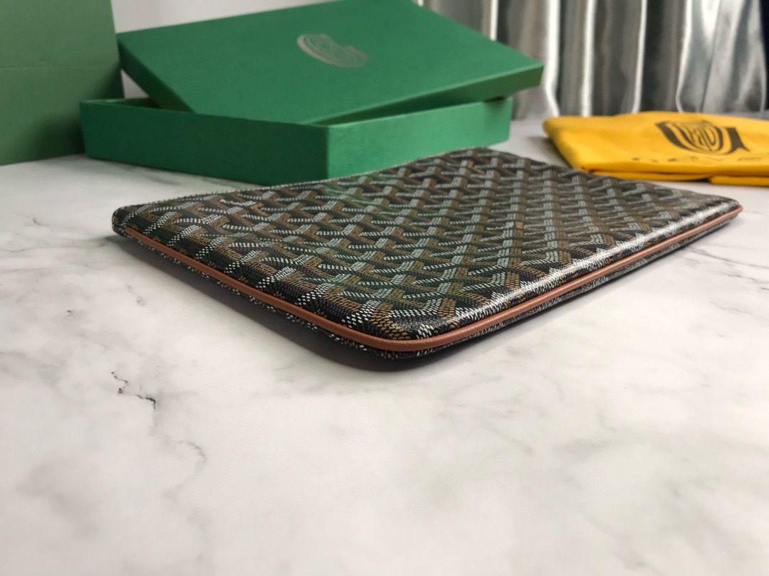 Goyard MM Pouch – BHPH1008