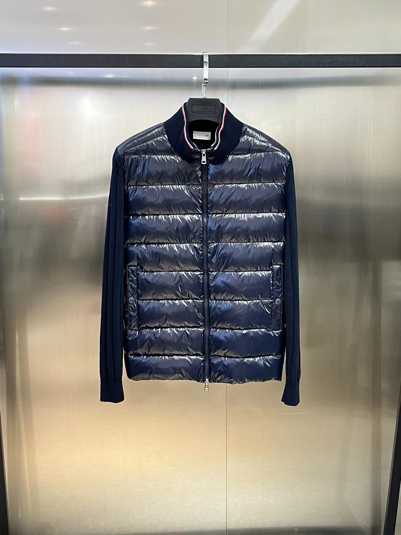 Moncler Zip Sweater – SWHO1968