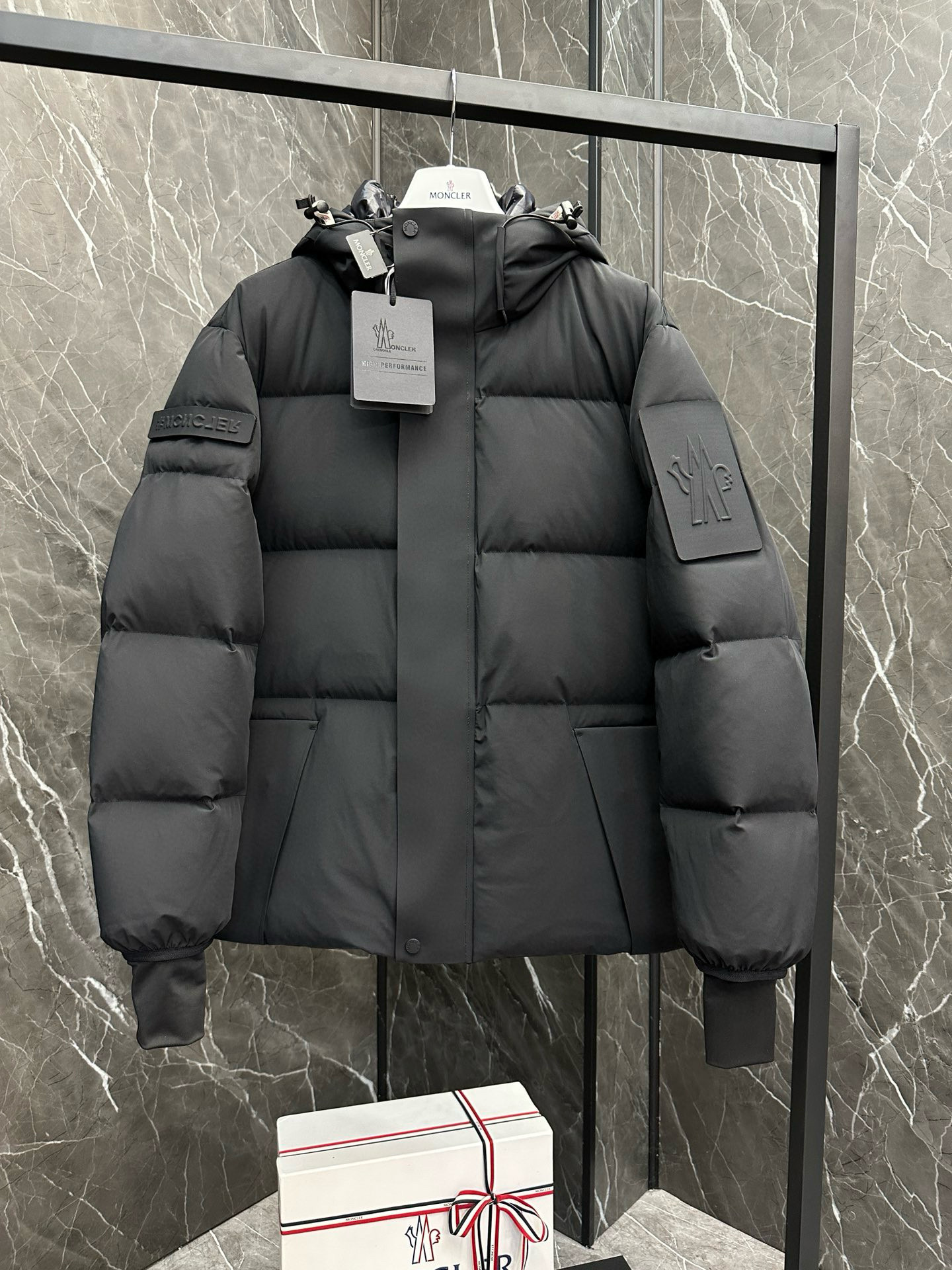 Moncler Jacket – CJKT1727