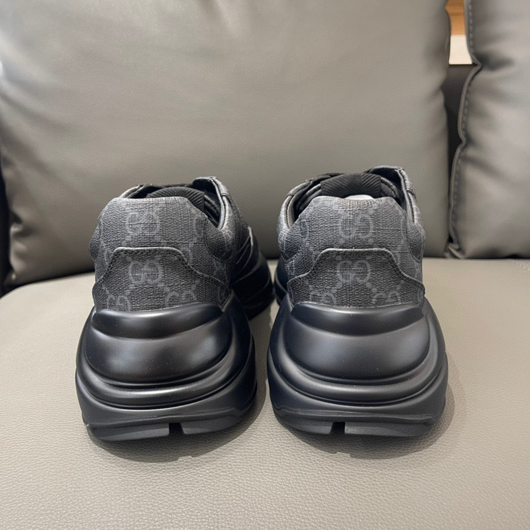 Gucci Sneaker – GUCC1090