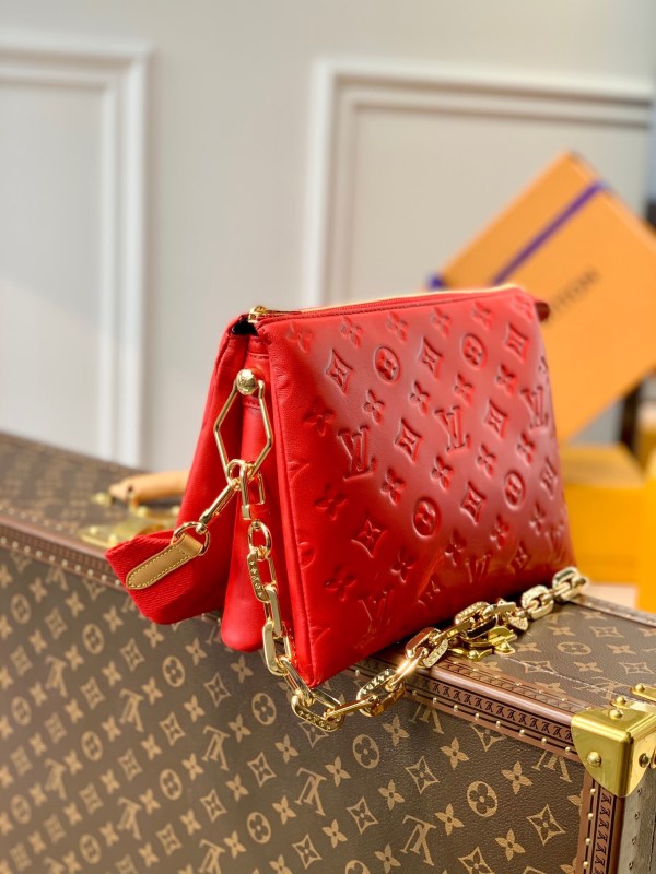 Louis Vuitton Shoulder Bag – LVSH1101