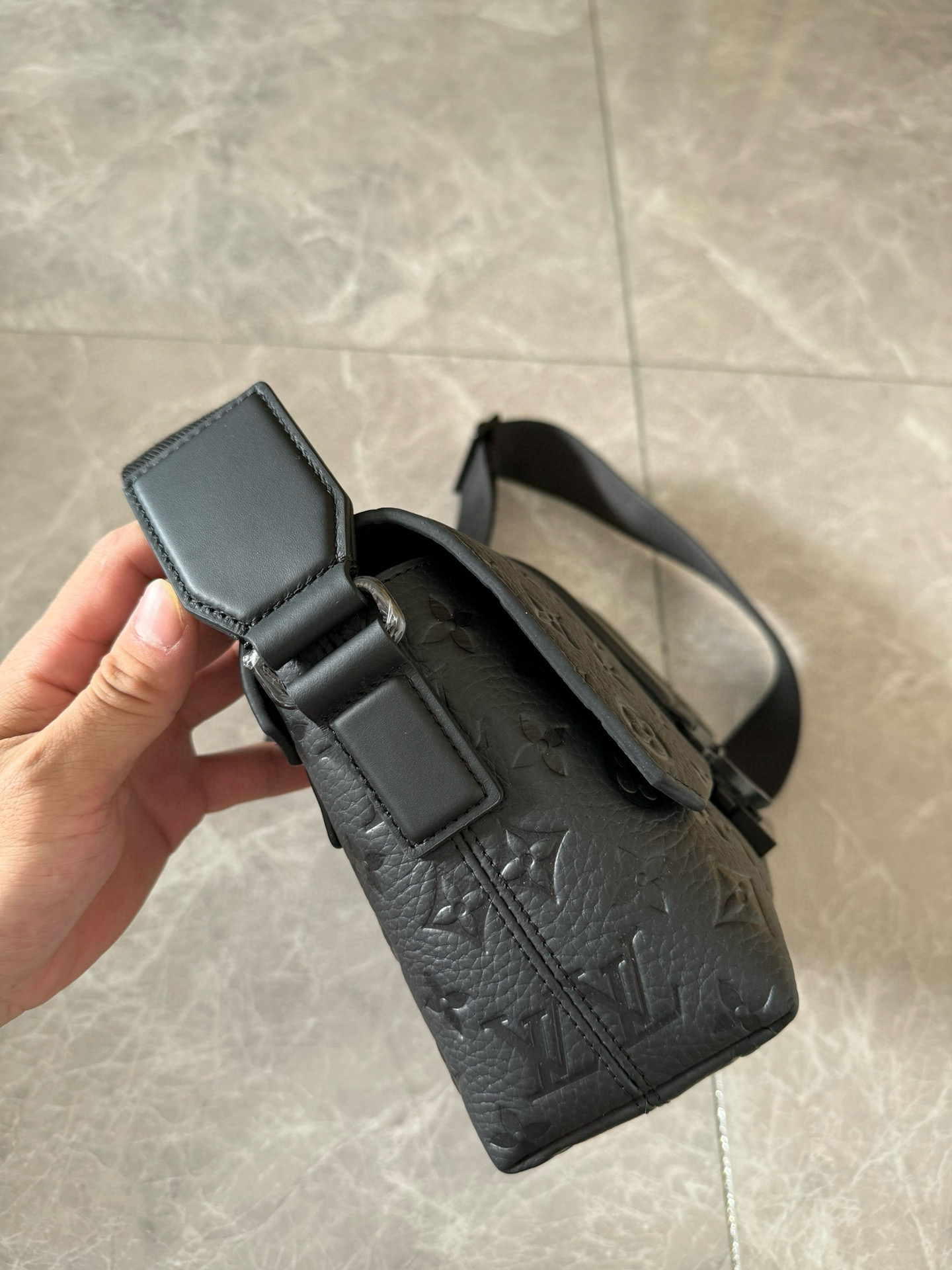Louis Vuitton Bag – BBMC1138