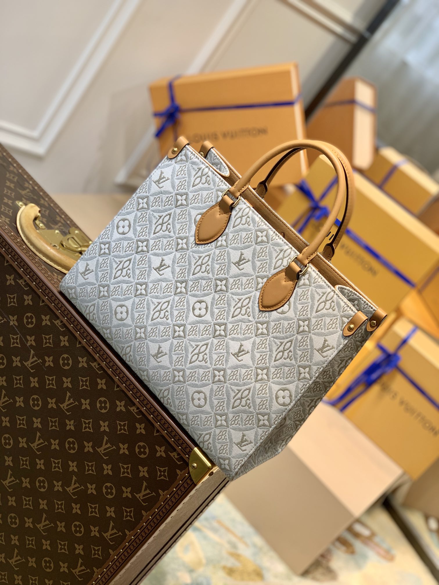 Louis Vuitton Tote Bag – LVTB1121