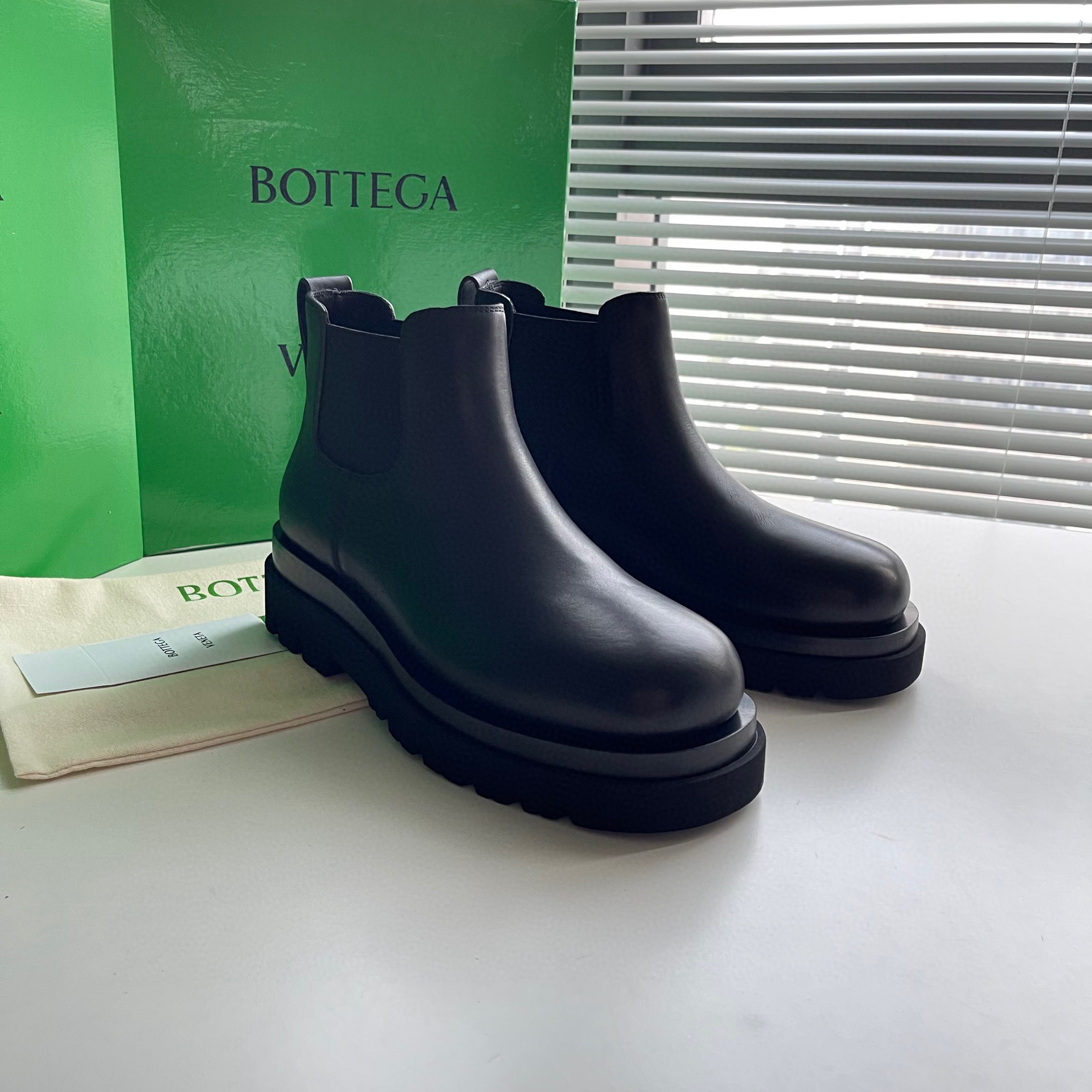 Bottega Veneta Boots – BTVN1006