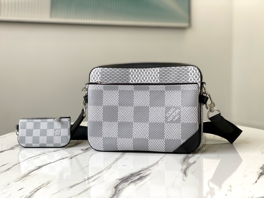 Louis Vuitton Bag – BBMC1098