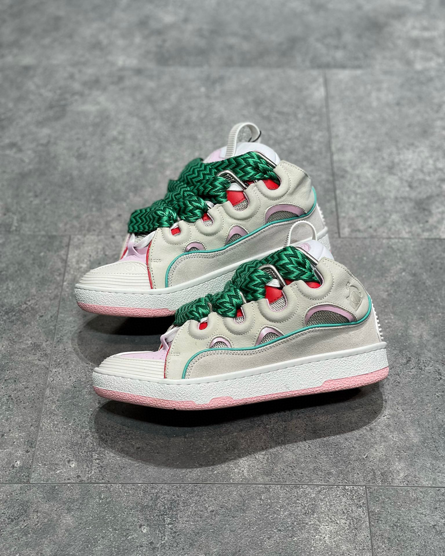 Lanvin Sneaker – LANV1010