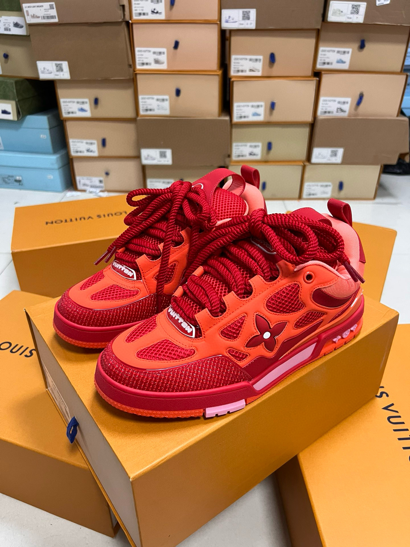 Louis Vuitton Sneaker – LSVT1370