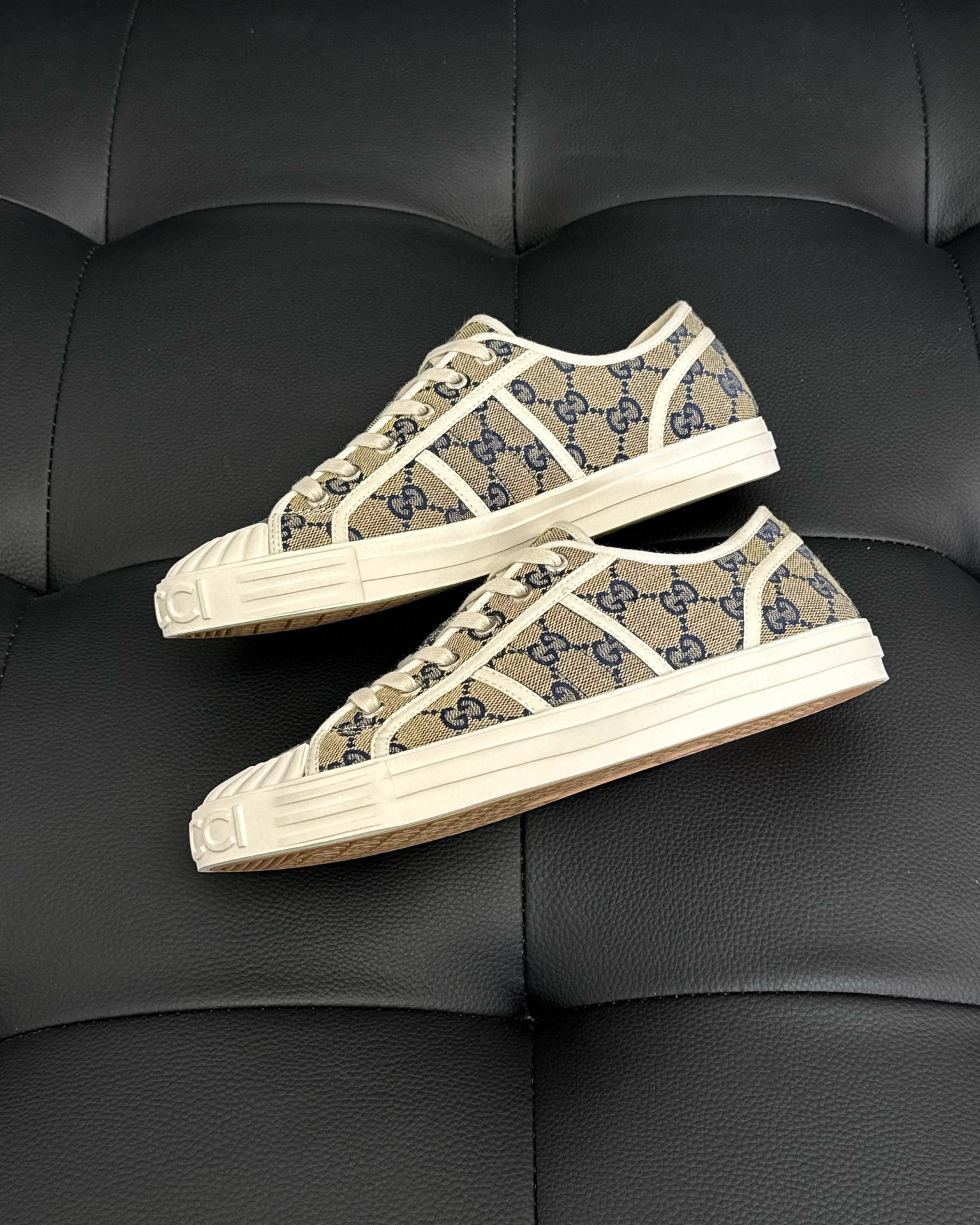 Gucci Sneaker – GUCC1183