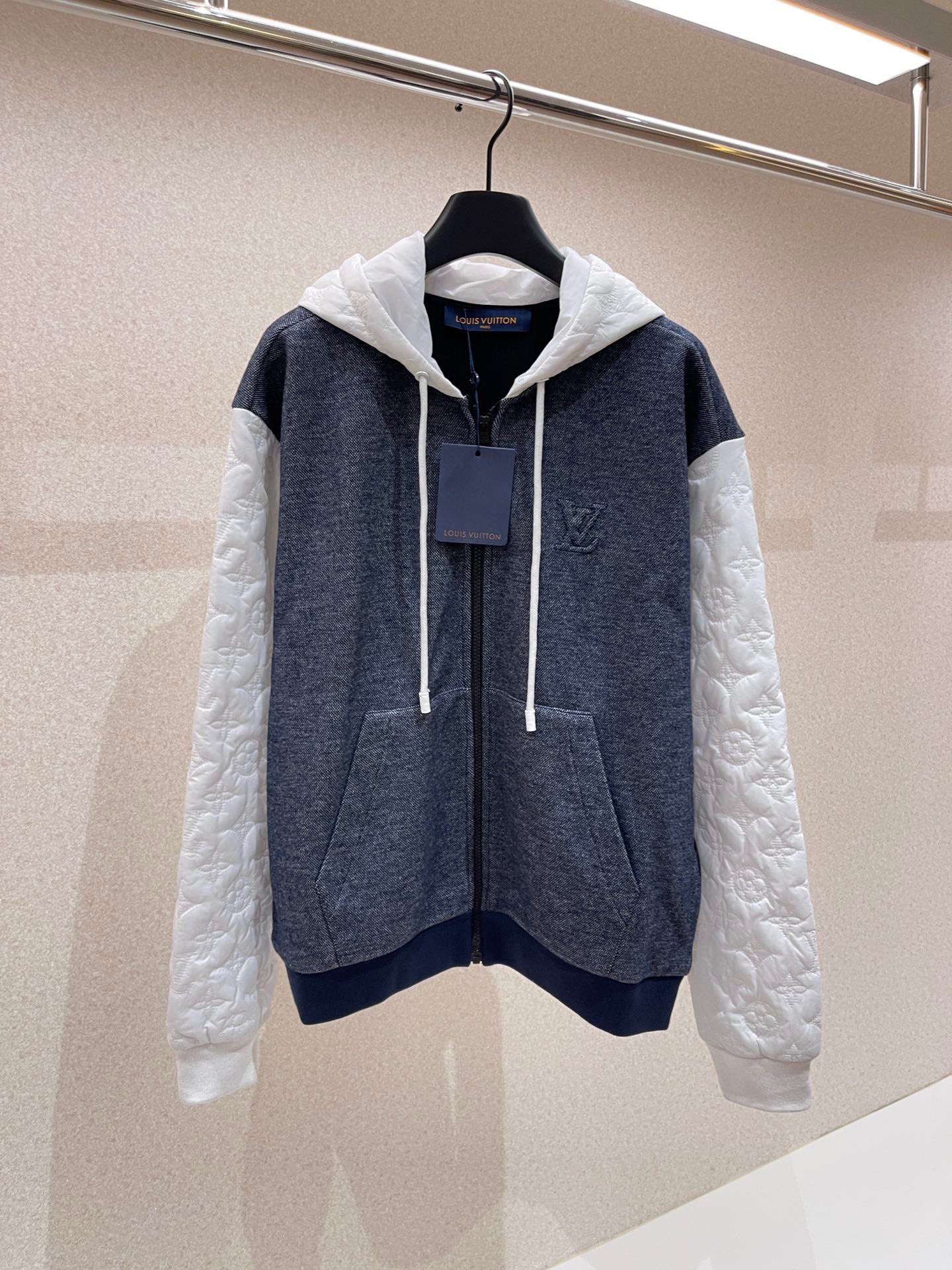 Louis Vuitton Jacket – CJKT1420