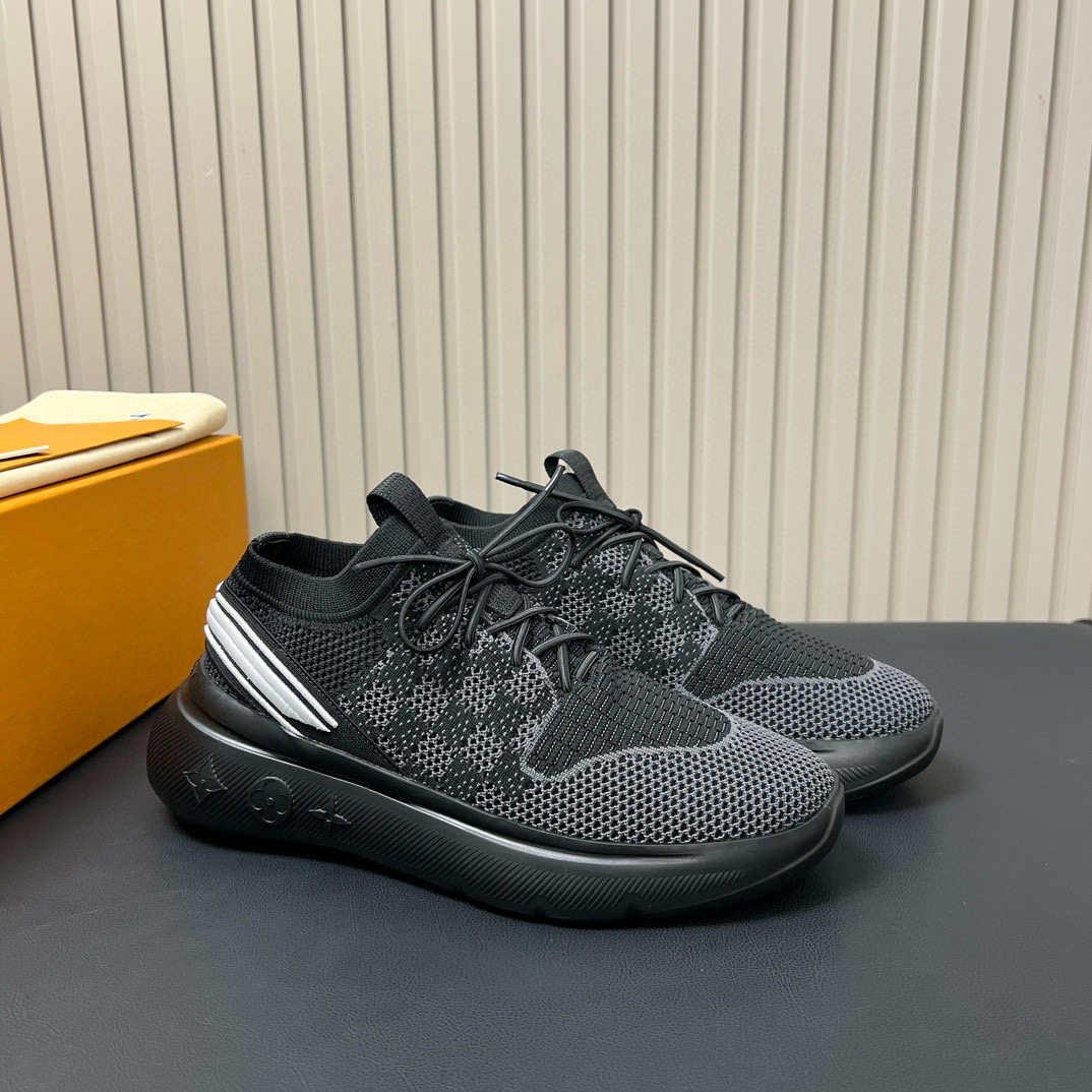 Louis Vuitton Sneaker – LSVT1449
