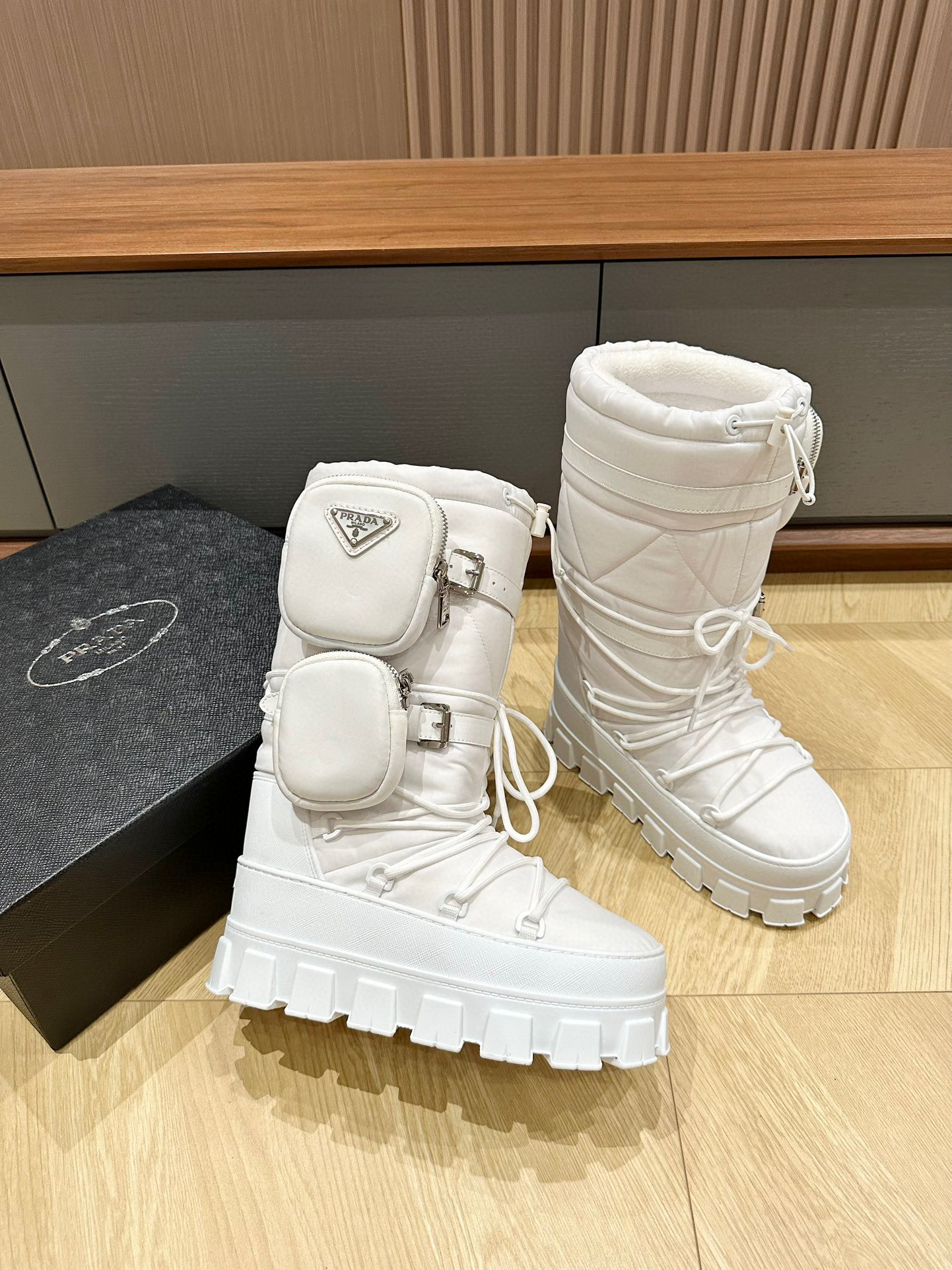 Prada Bots – WPRD1024