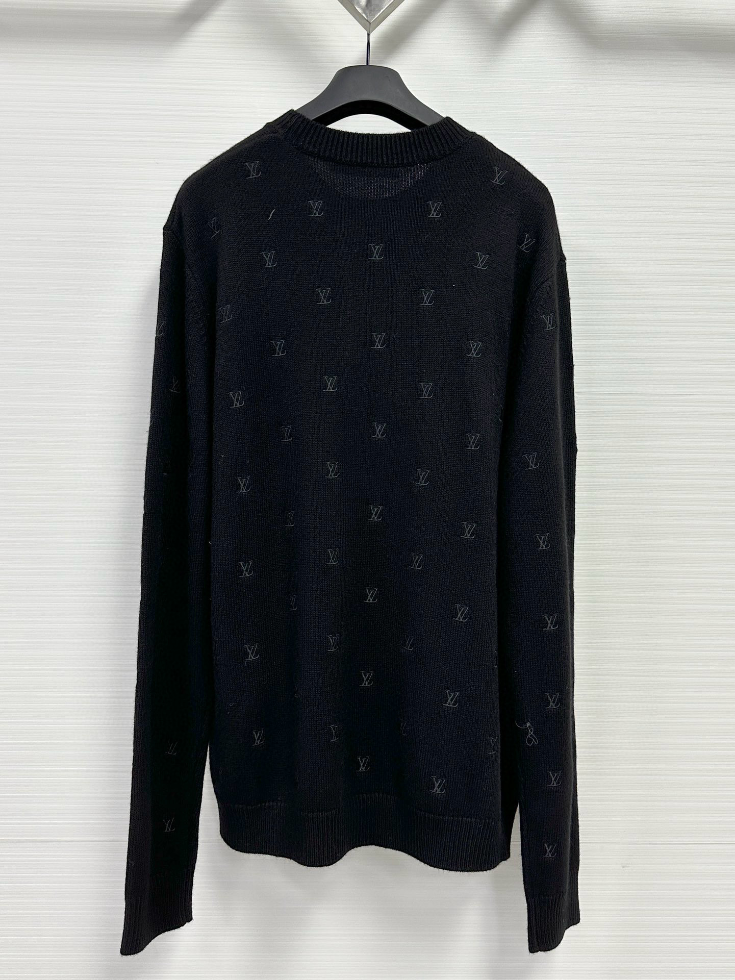 Louis Vuitton Sweater – SWHO2222