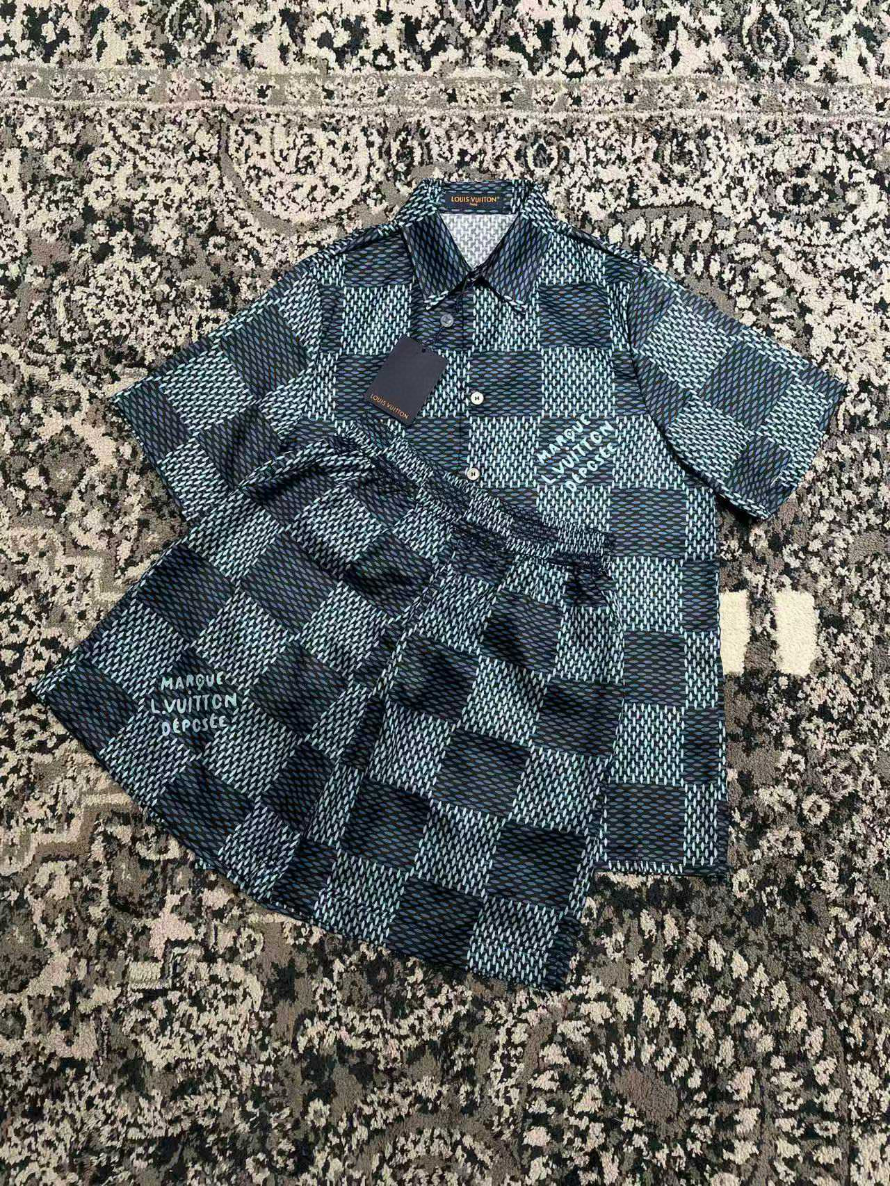 Louis Vuitton Tracksuit – TRSU1206