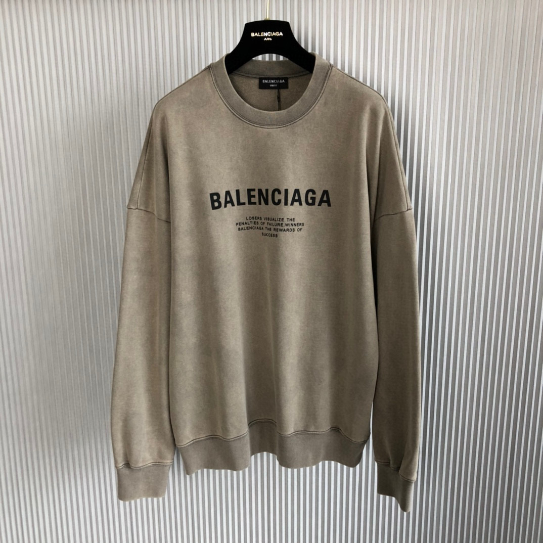 Balenciaga Sweater – SWHO1698
