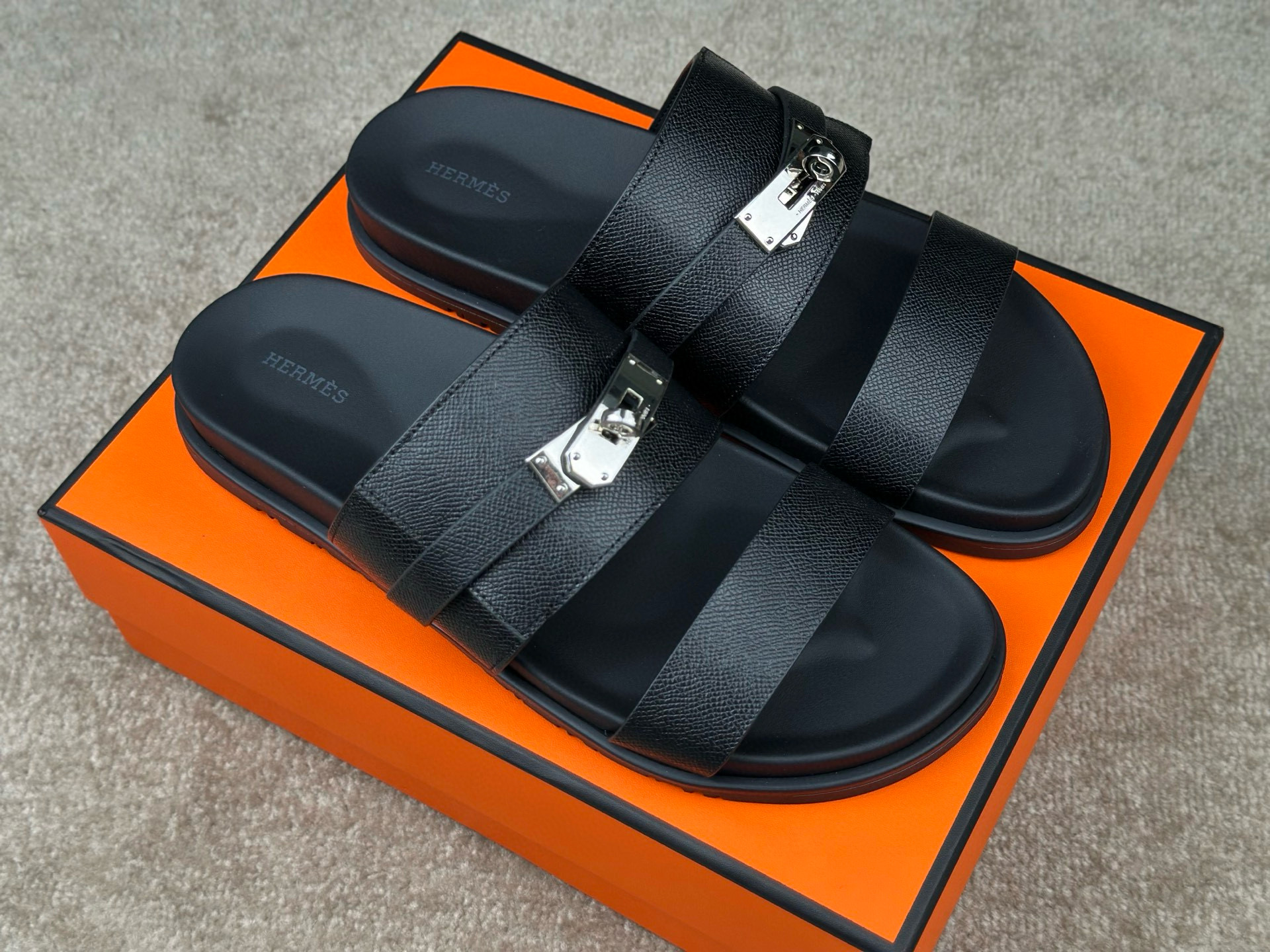 Hermes Slipper – SLPR1203