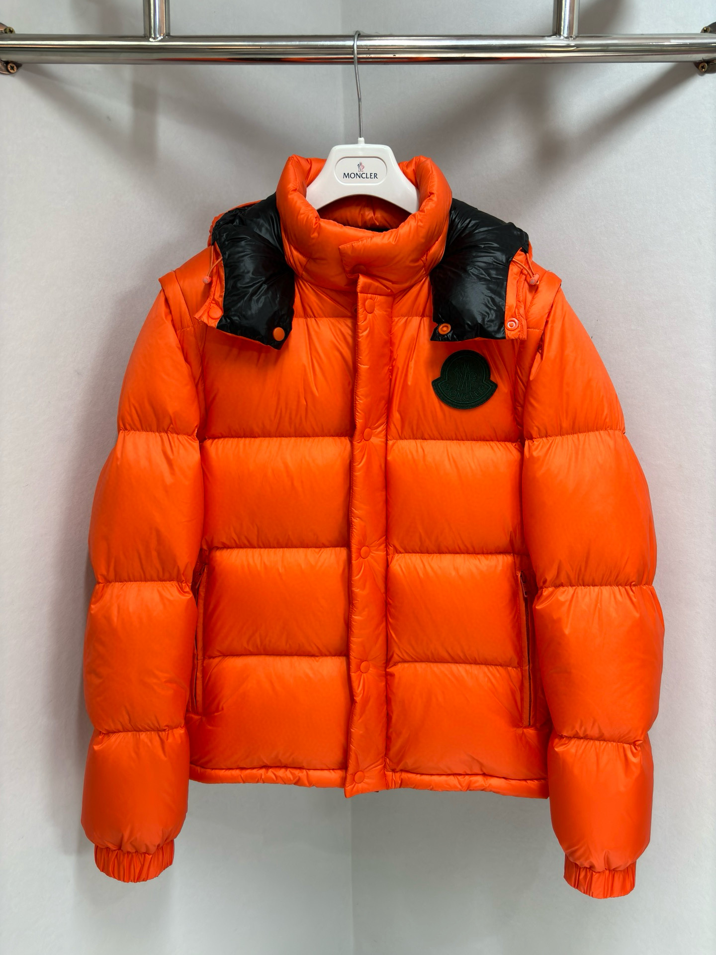Moncler Jacket – CJKT1700