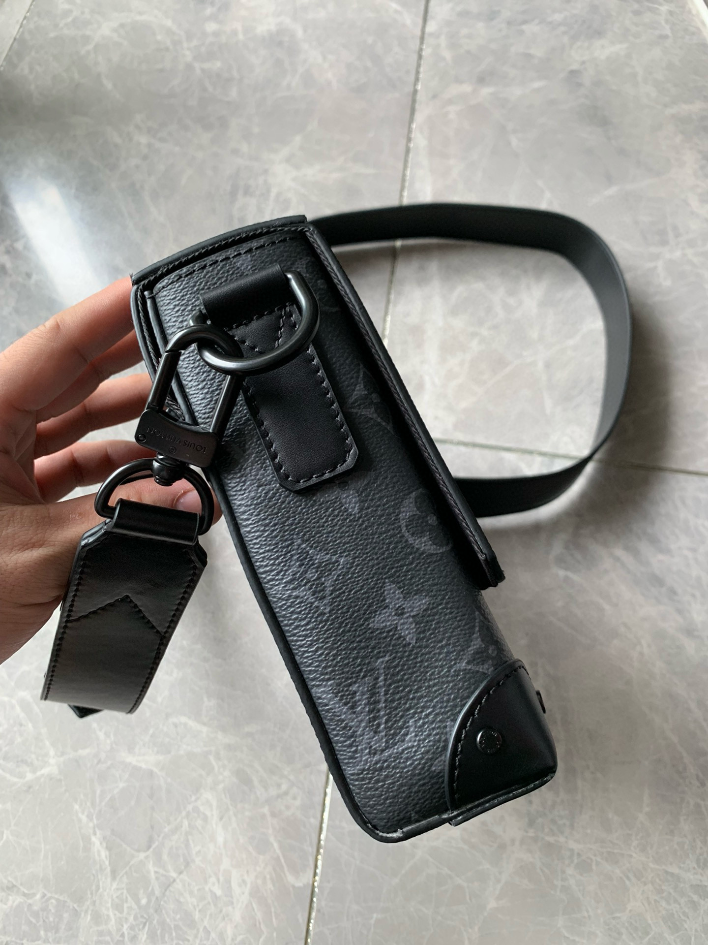 Louis Vuitton Bag – BBMC1028