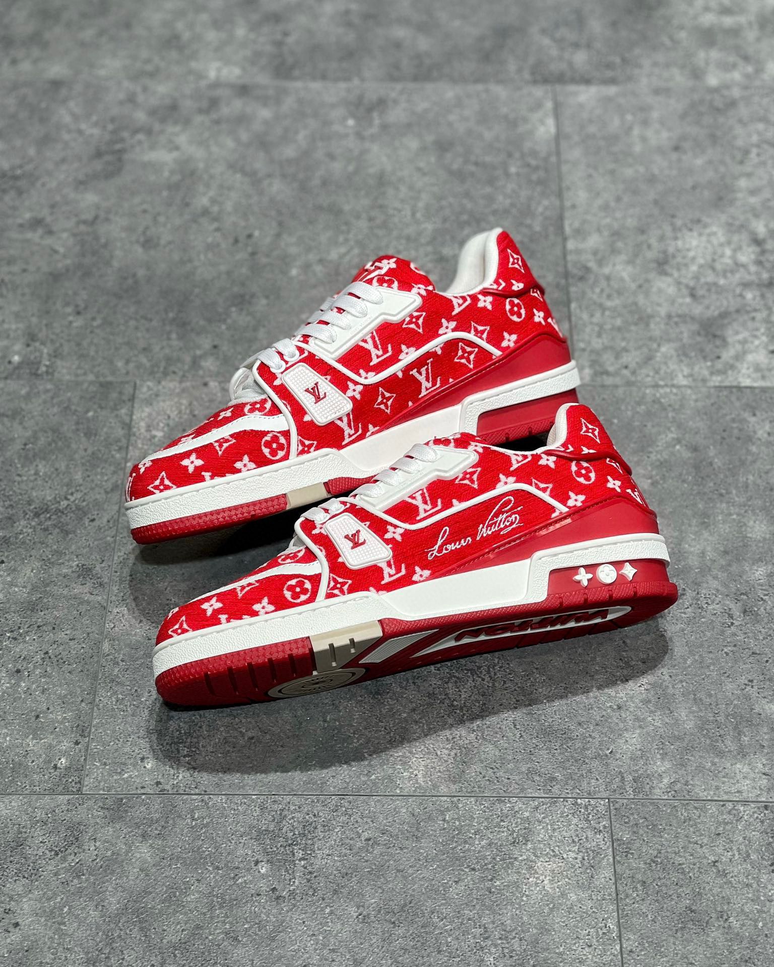 Louis Vuitton Sneaker – LSVT1281