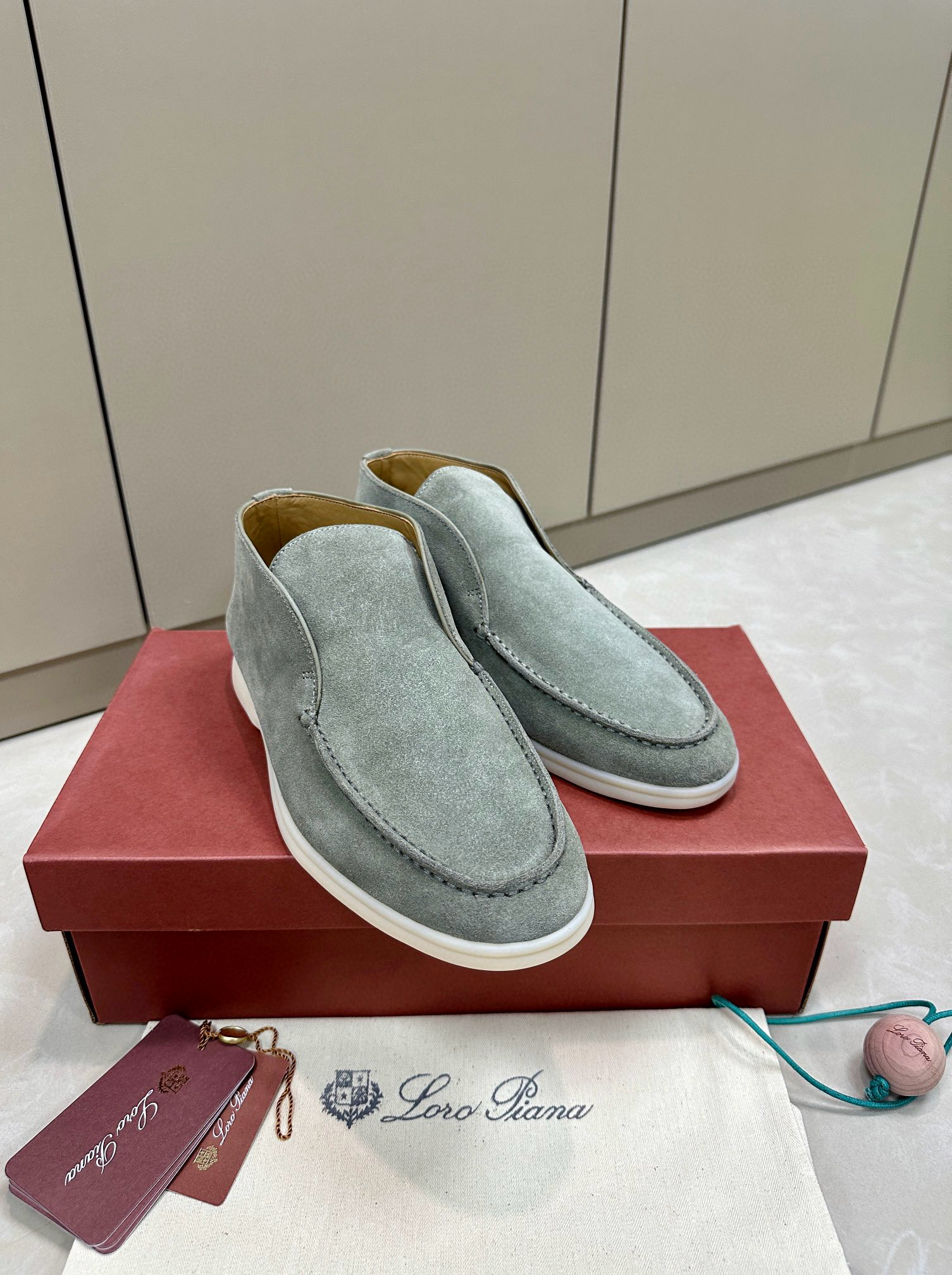 Loro Piana Loafers – LOPA1048