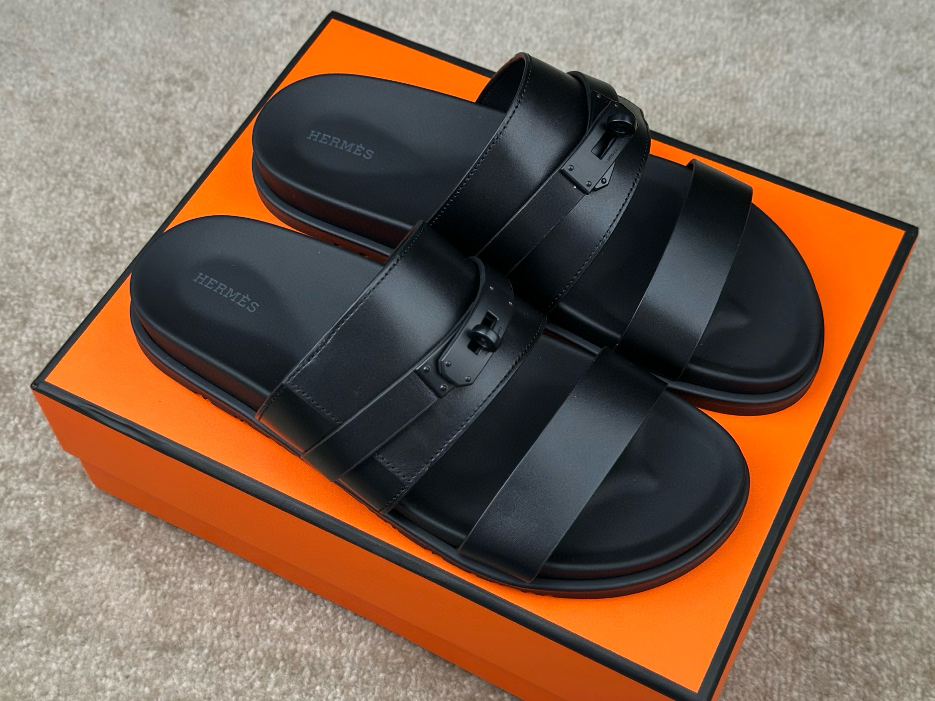 Hermes Slipper – SLPR1197